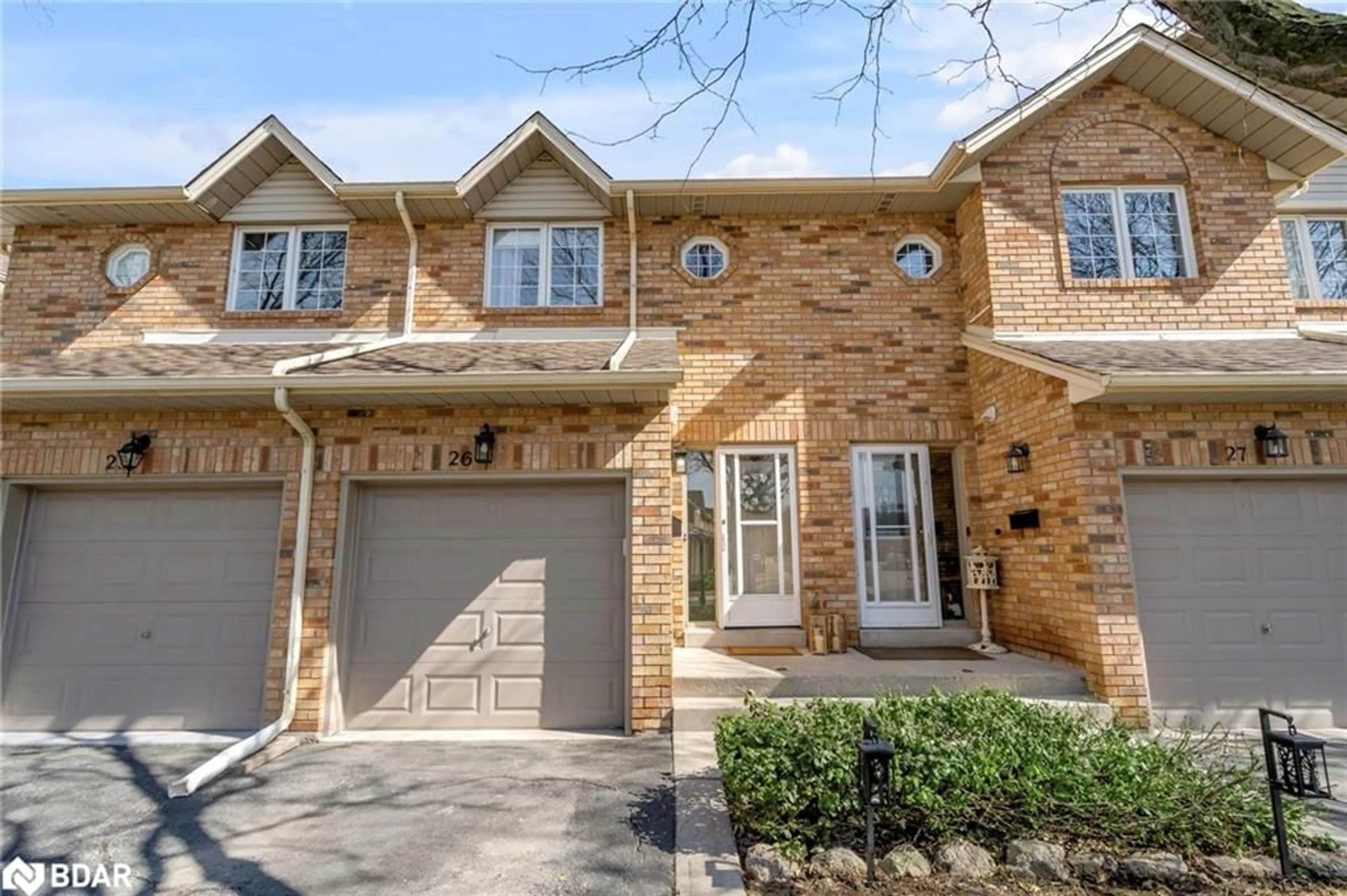 Home with brick exterior material, street for 2015 Cleaver Ave #26, Burlington Ontario L7M 4J7