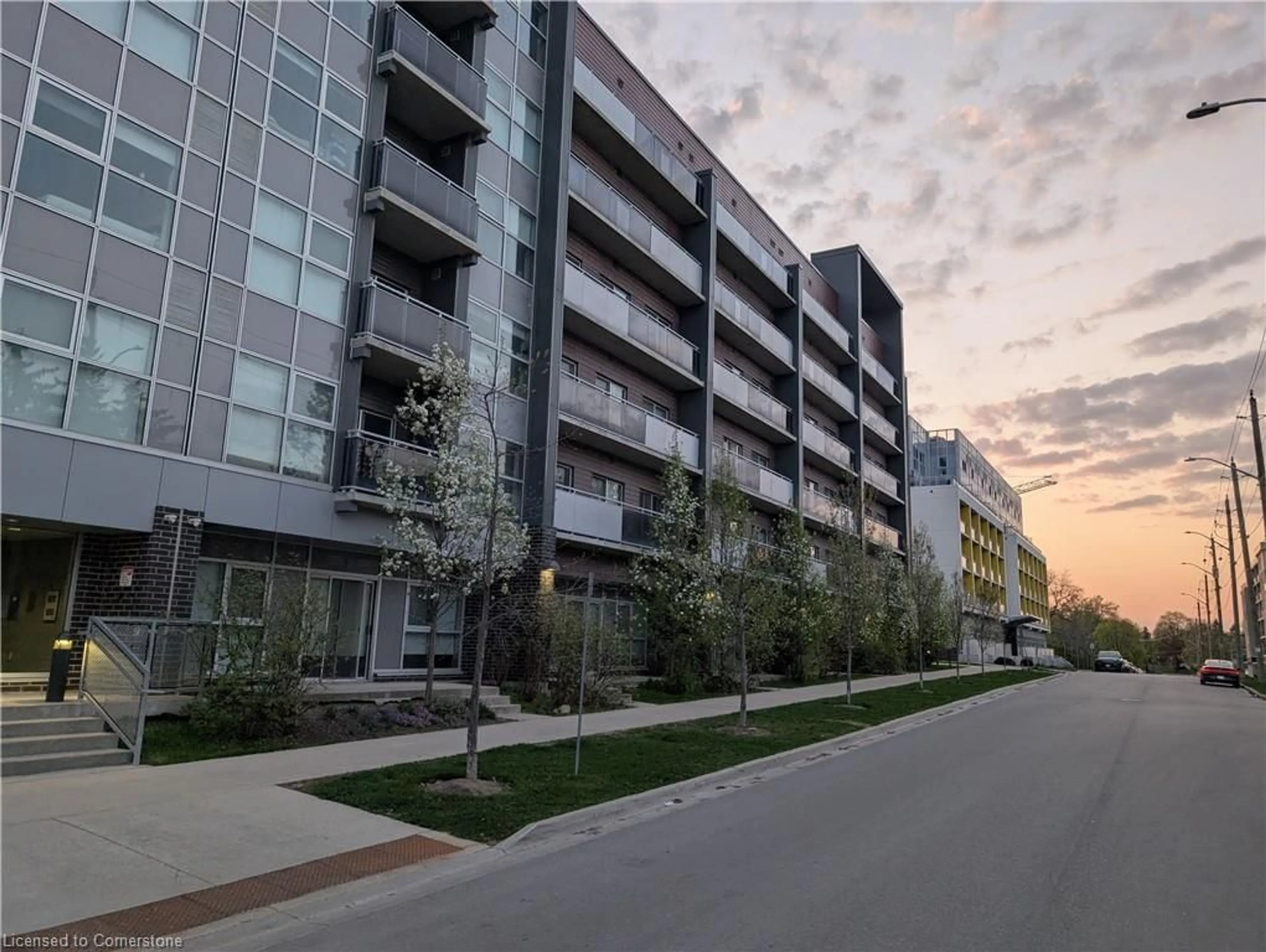 Unknown for 251 Hemlock St #208, Waterloo Ontario N2L 0H2