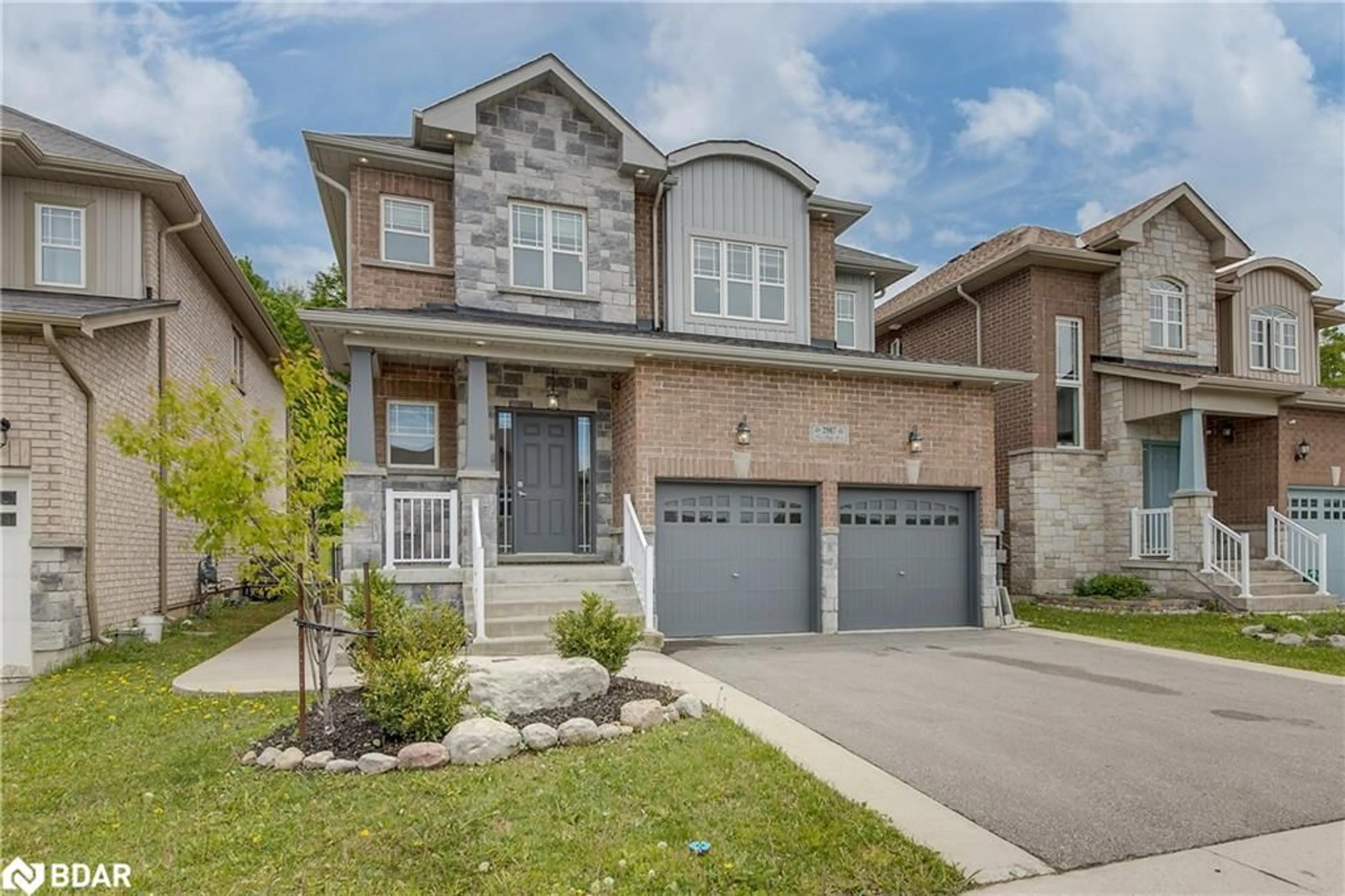 Home with brick exterior material, street for 2987 Stoneridge Blvd Blvd, Orillia Ontario L3V 8J5