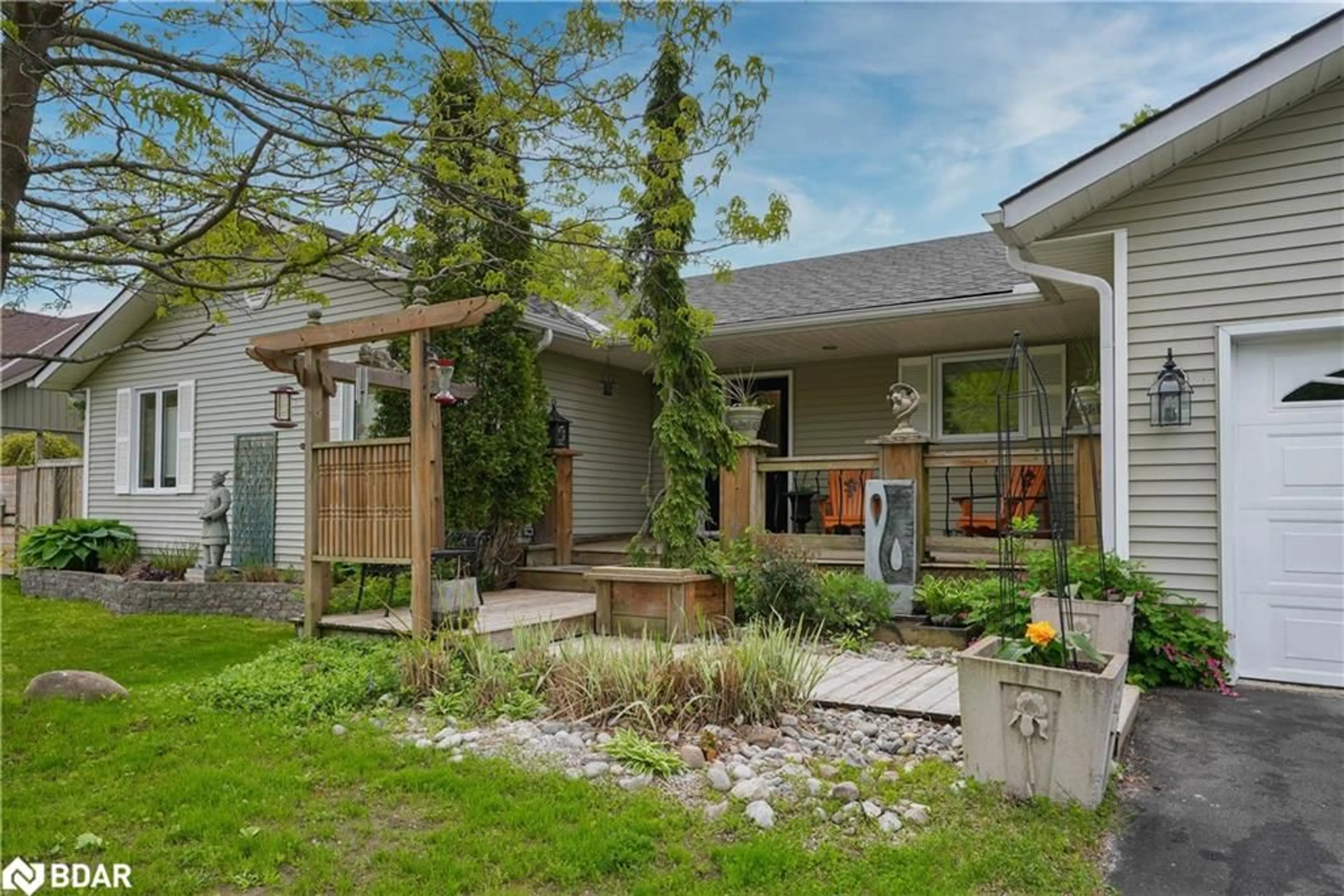 Patio, street for 59 Withall Grove, Tiny Ontario L0L 2T0