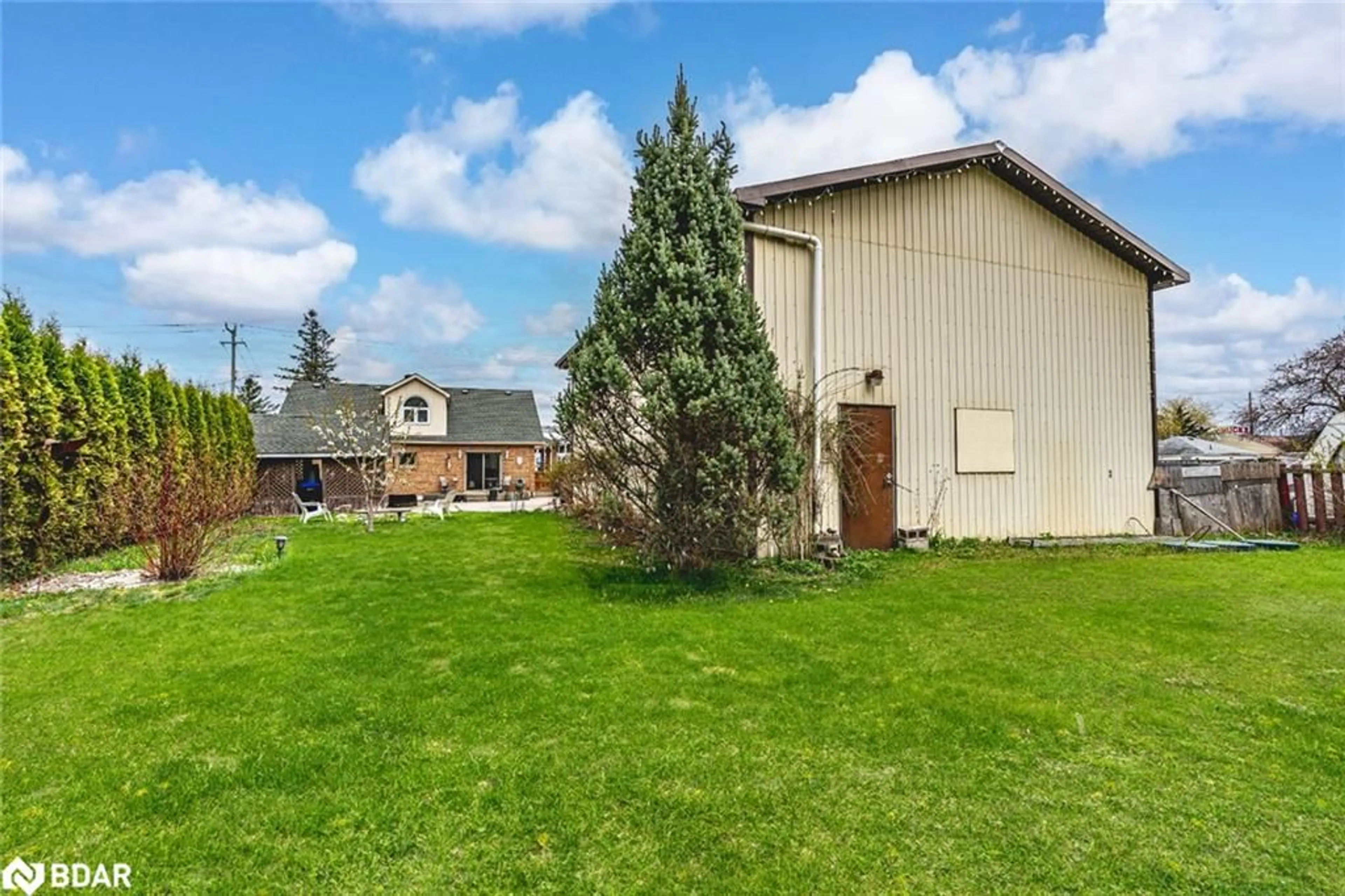 Unknown for 187 Mill St, Essa Ontario L3W 0G3
