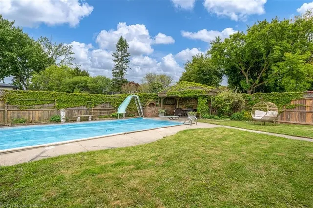 Primary image of 64 Dartford Pl