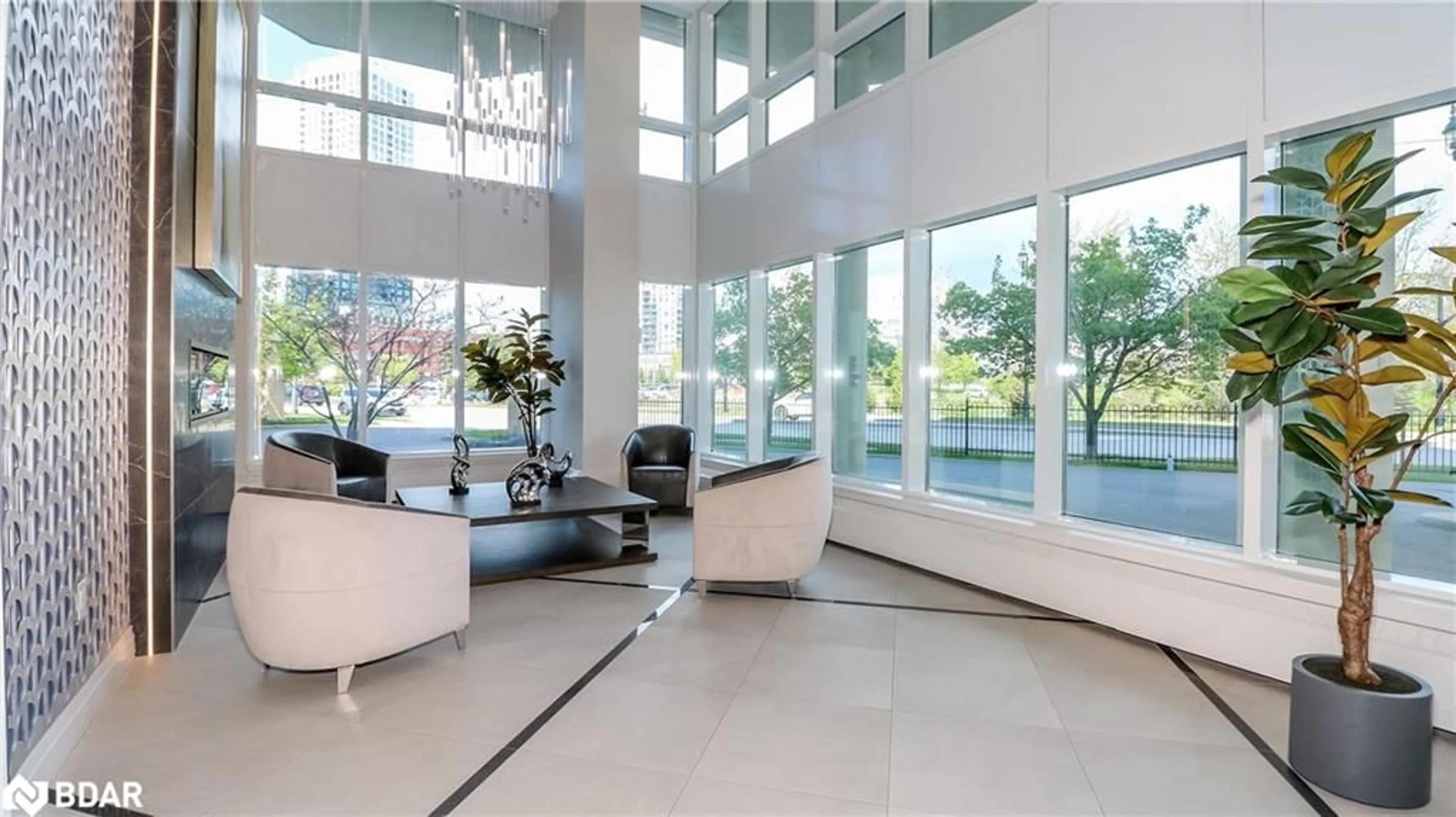 Lobby for 6 Toronto St, Barrie Ontario L4N 9R2