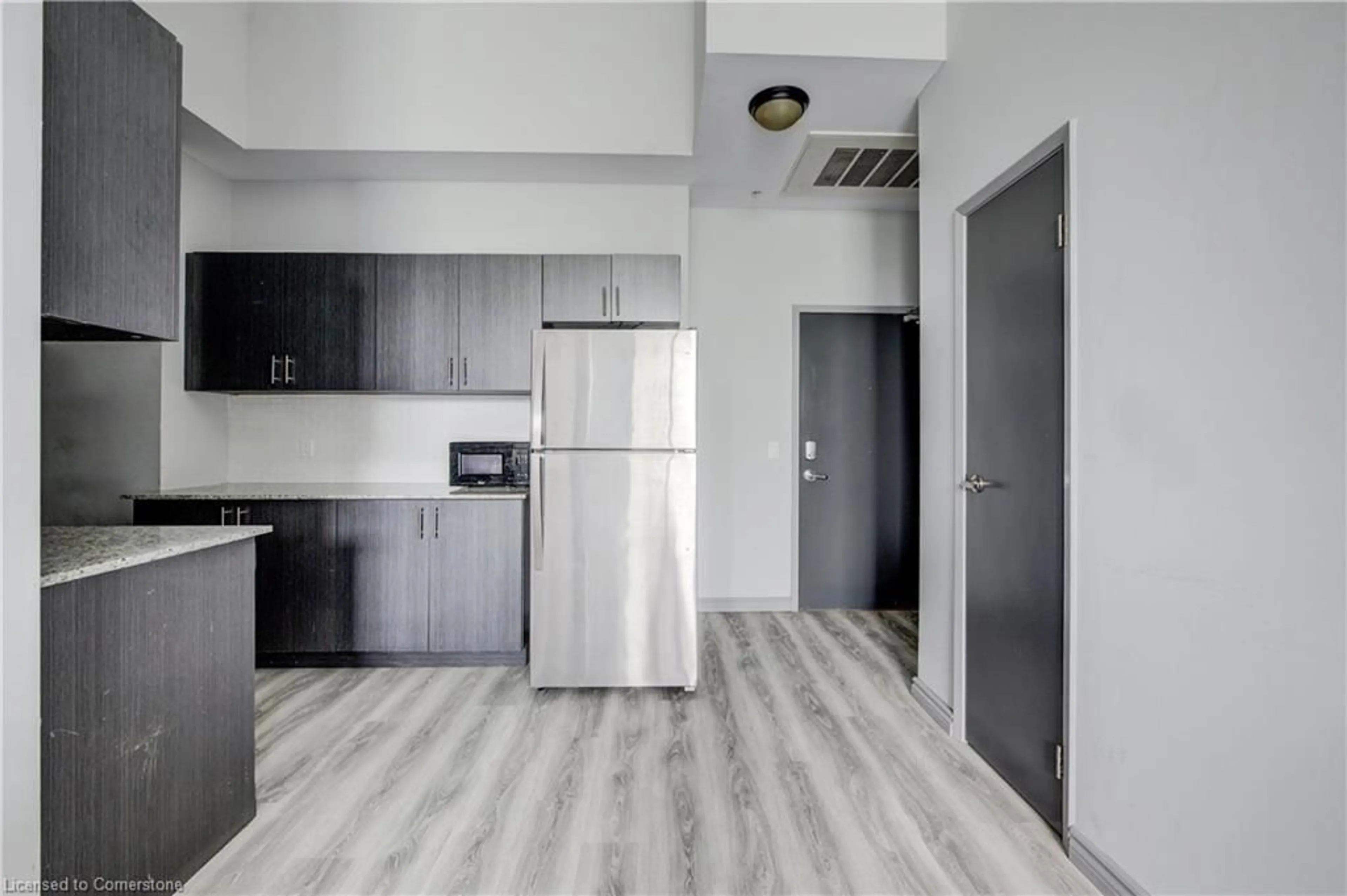 Standard kitchen, unknown for 275 Larch St #G105, Waterloo Ontario N2L 3R2