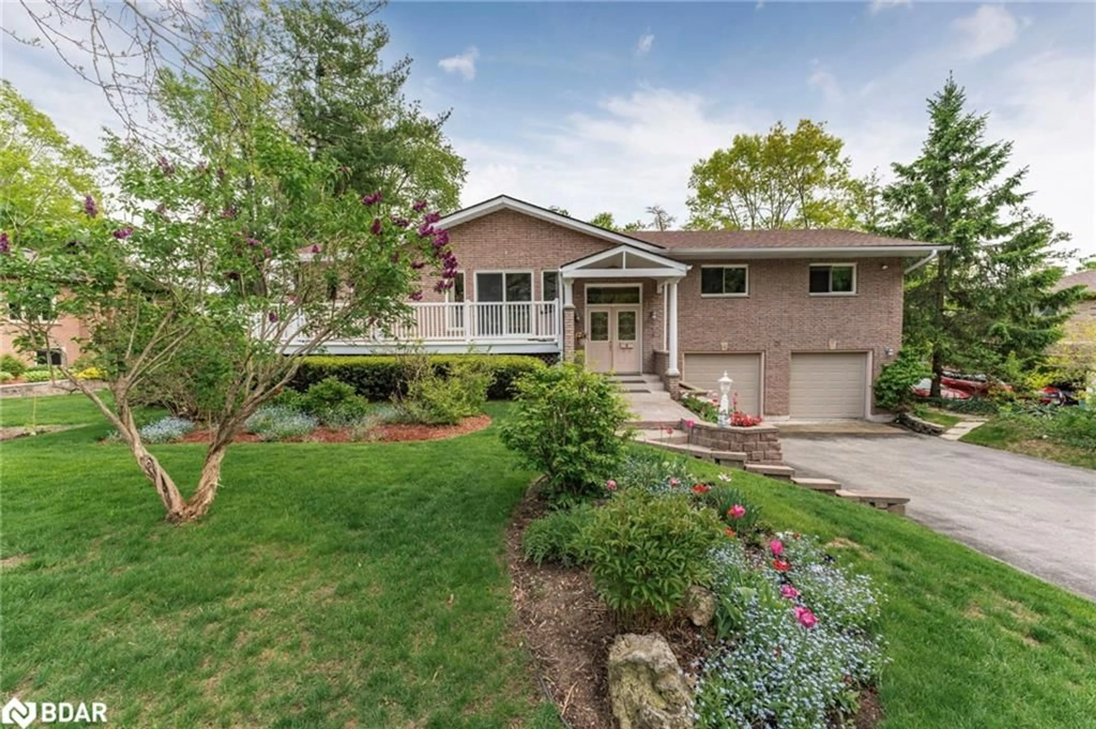 Home with brick exterior material, street for 21 Pooles Rd, Midhurst Ontario L9X 0P5