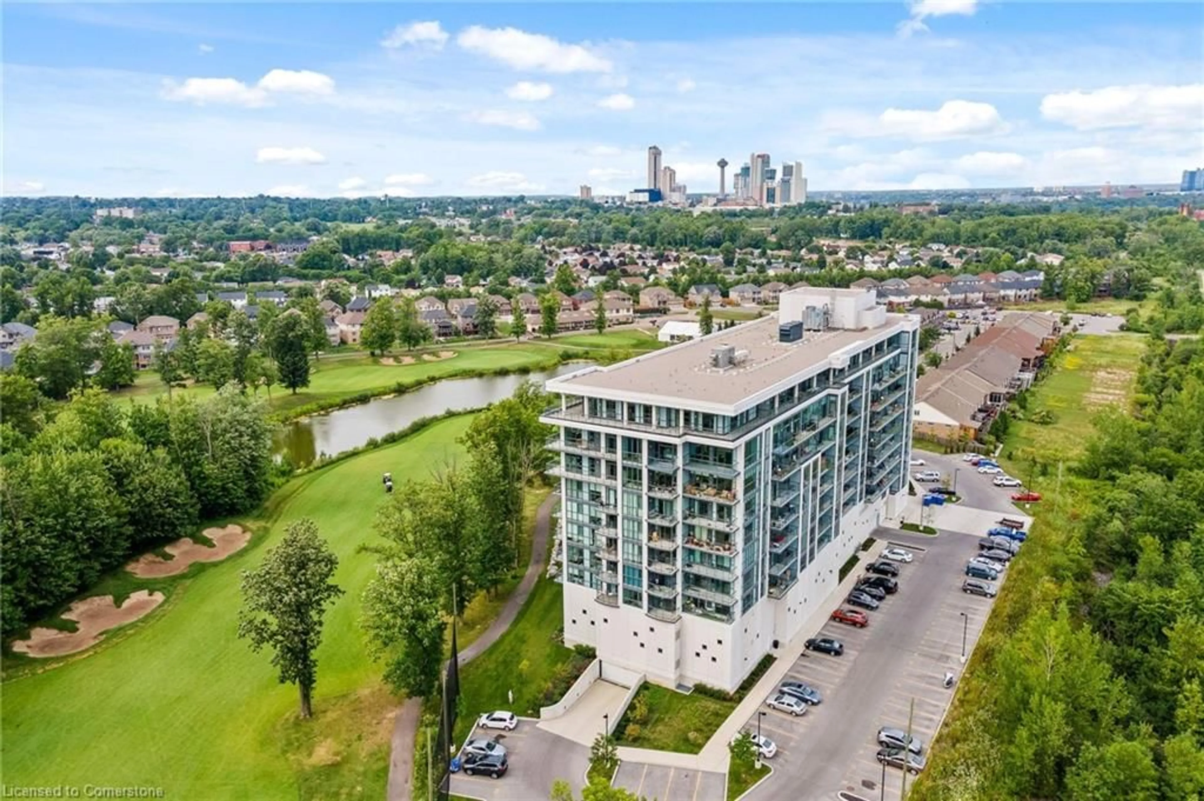 A pic from outside/outdoor area/front of a property/back of a property/a pic from drone, city buildings view from balcony for 7711 Green Vista Gate #702, Niagara Falls Ontario L2G 0Y9