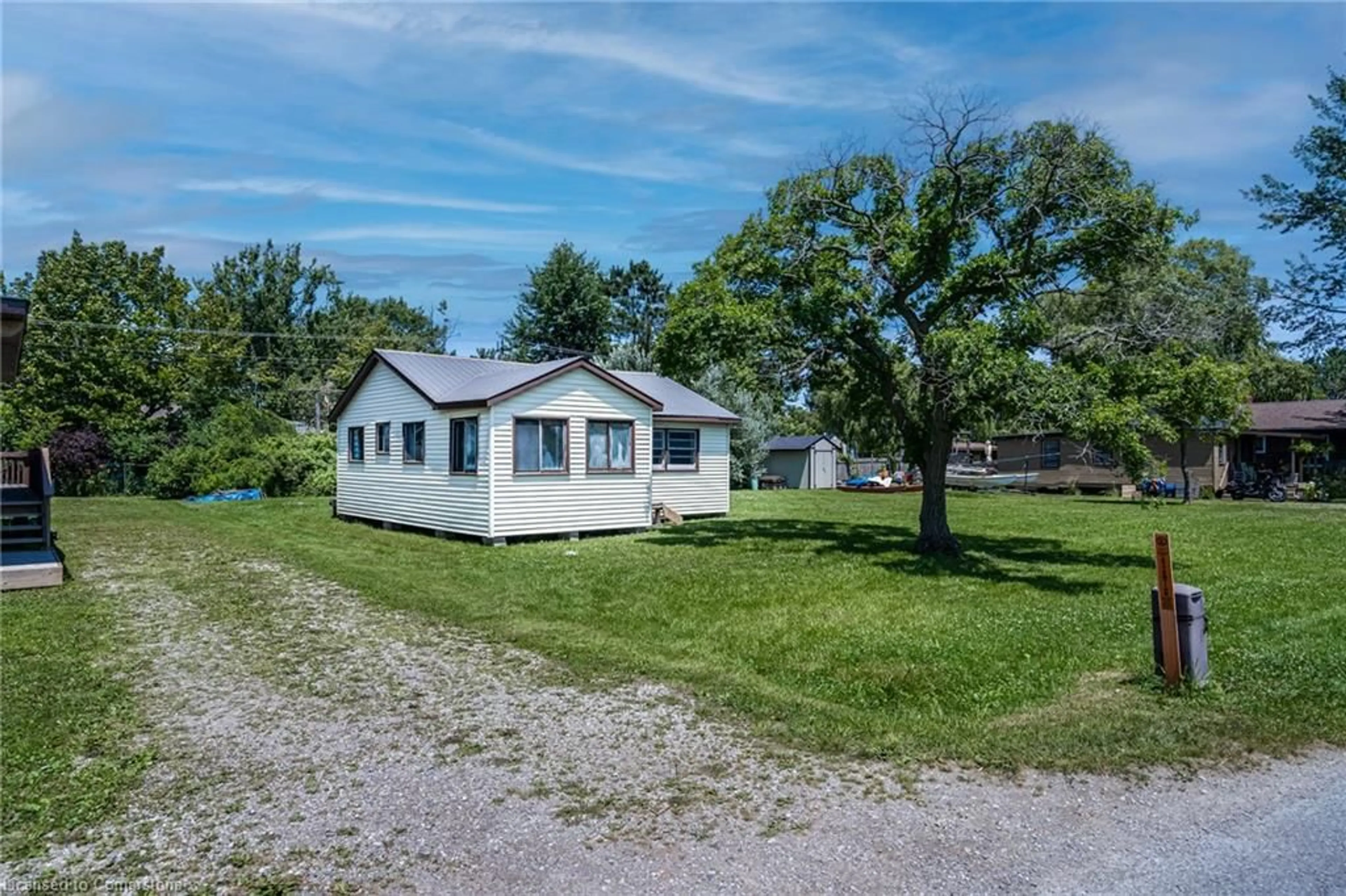 A pic from outside/outdoor area/front of a property/back of a property/a pic from drone, unknown for 845 Lakeshore Rd, Haldimand County Ontario N0A 1P0