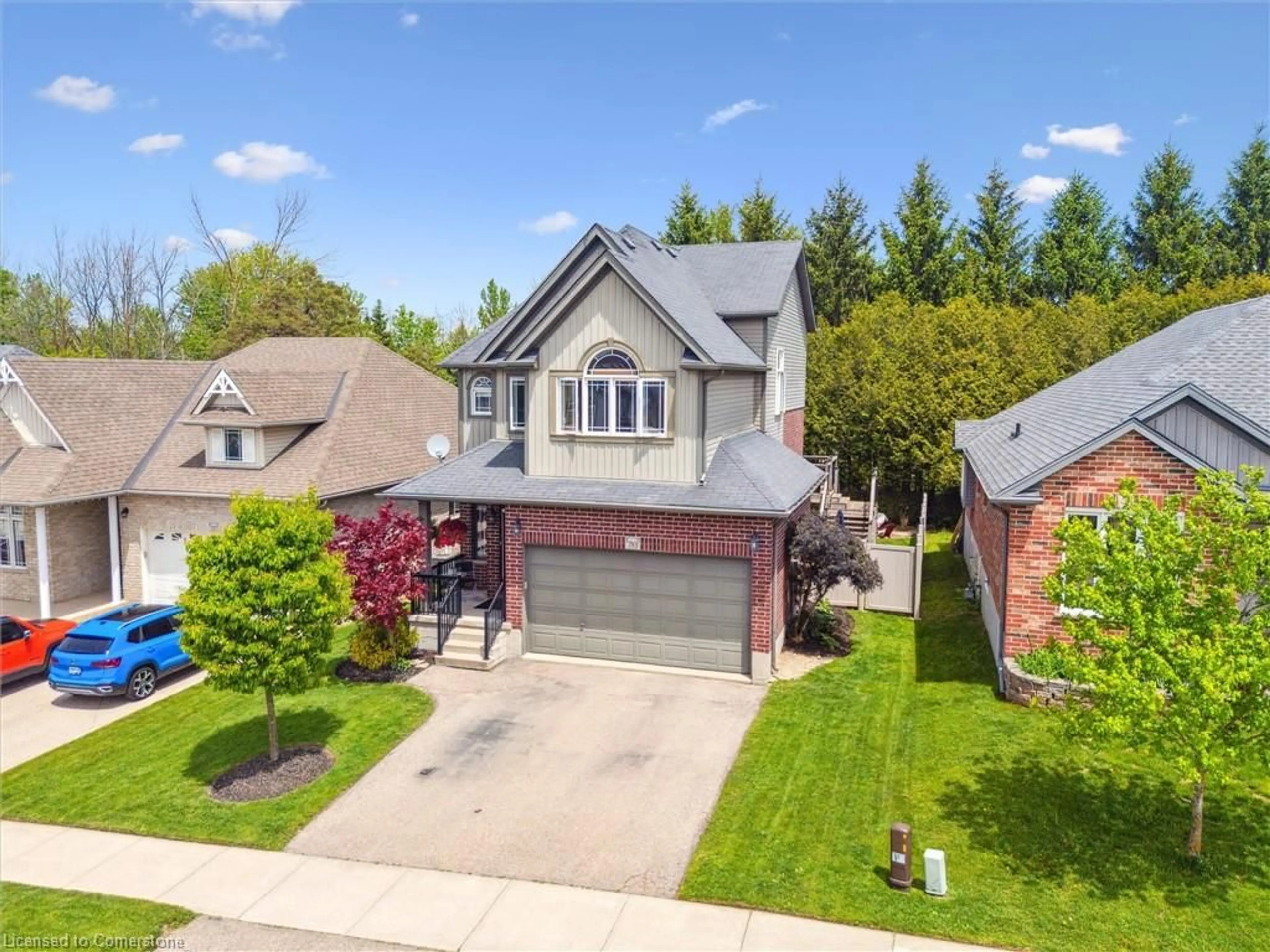 A pic from outside/outdoor area/front of a property/back of a property/a pic from drone, street for 783 Reid Cres, Listowel Ontario N4W 0A2