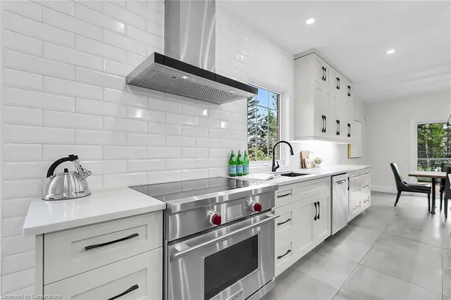Additional property image - 108 Dirksen Crt