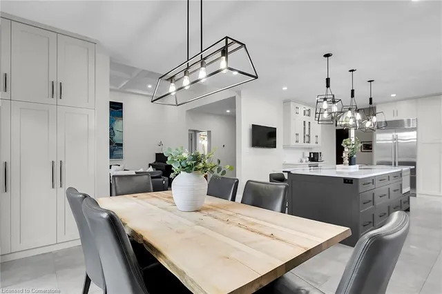 Additional property image - 108 Dirksen Crt