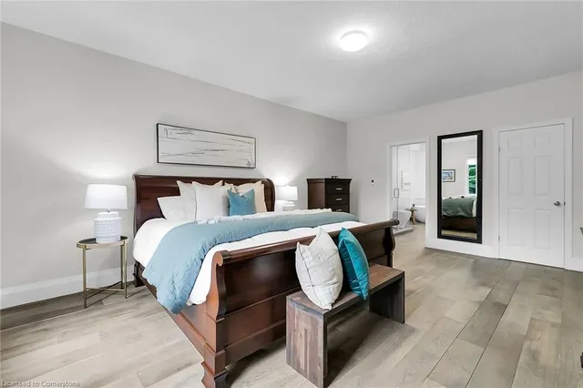 Additional property image - 108 Dirksen Crt