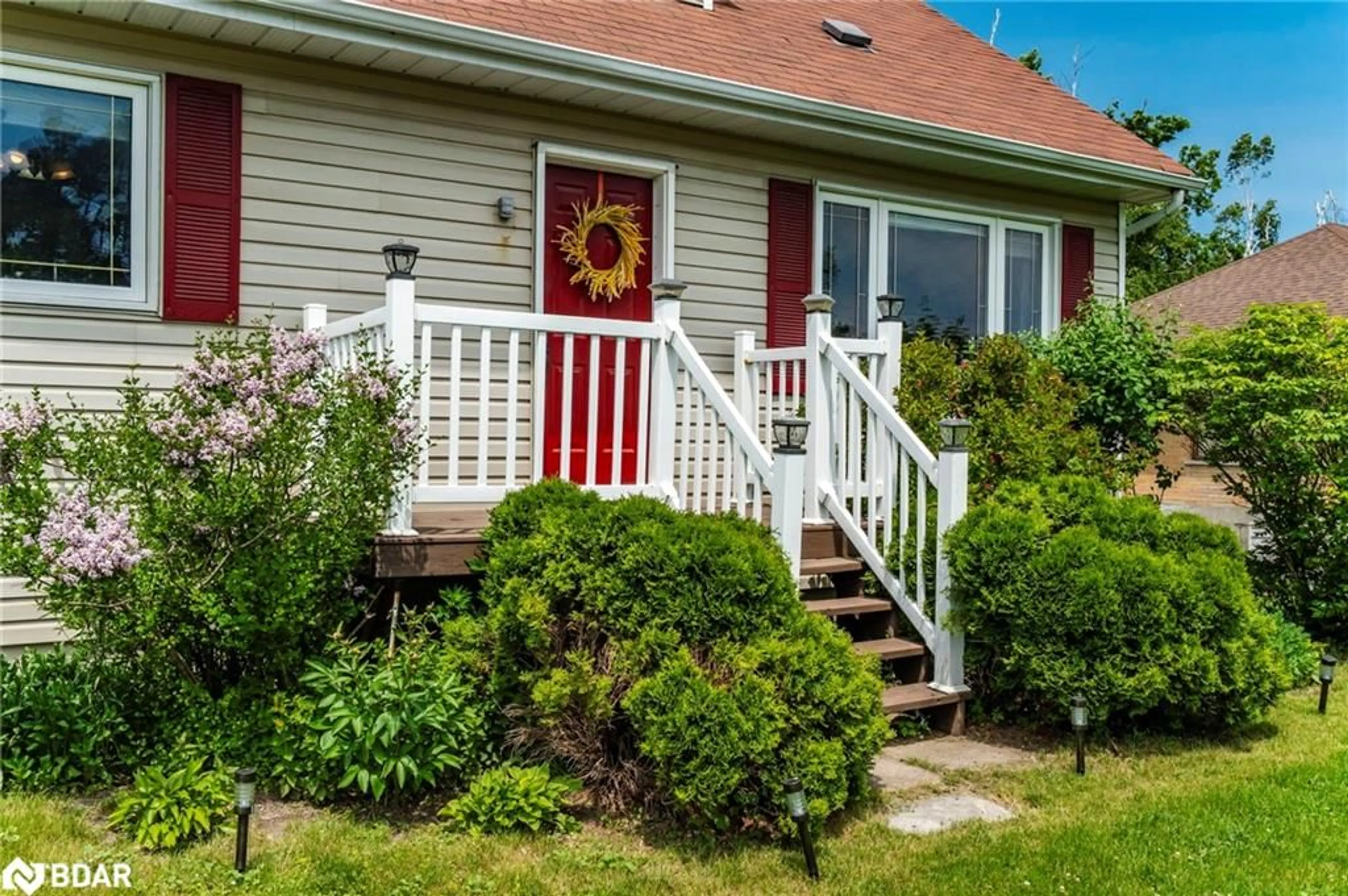 Home with vinyl exterior material, street for 2290 Highway 11 South, Oro-Medonte Ontario L0L 2L0