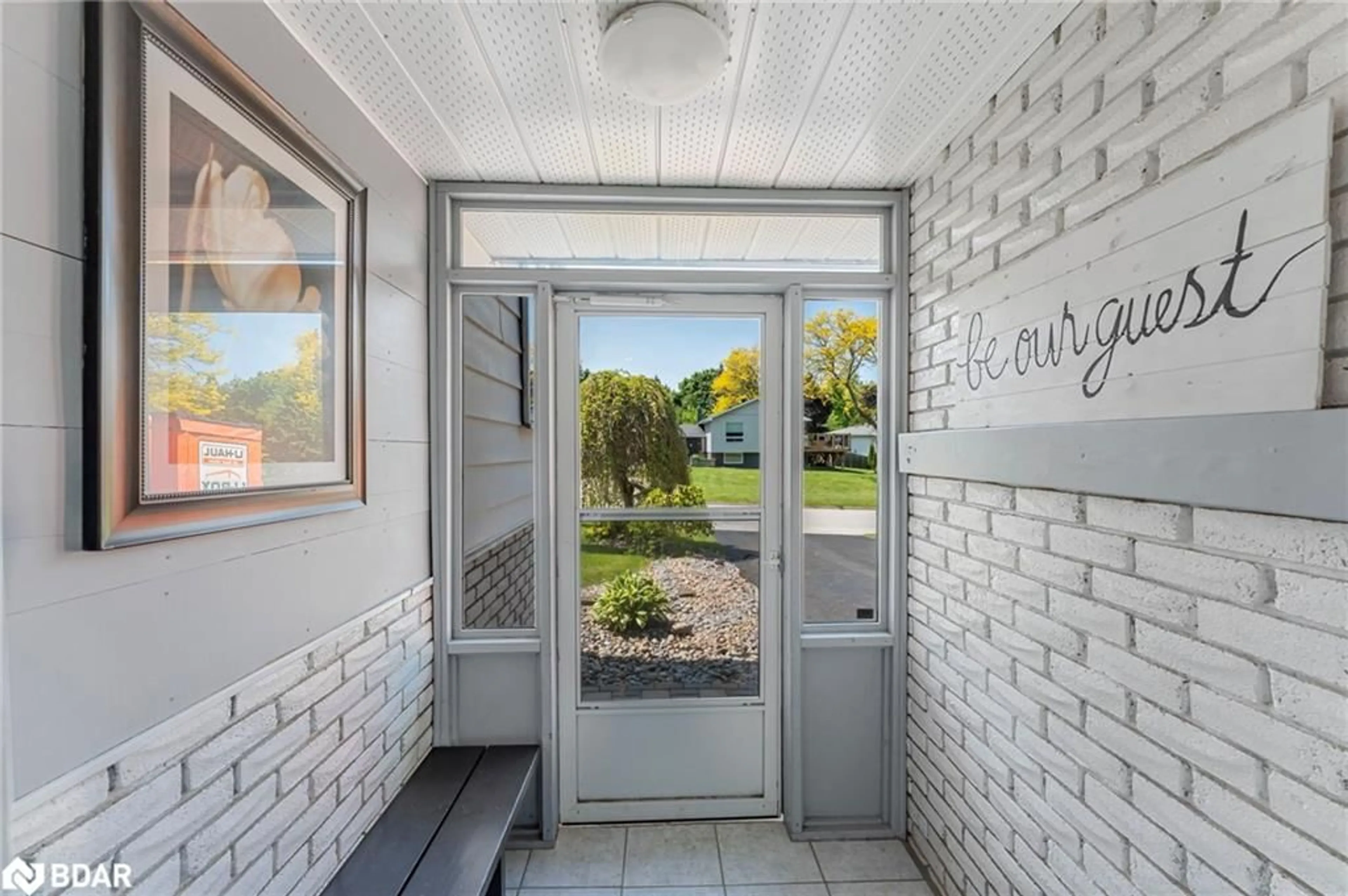 Unknown for 200 Hickory Lane, Barrie Ontario L4N 4J8