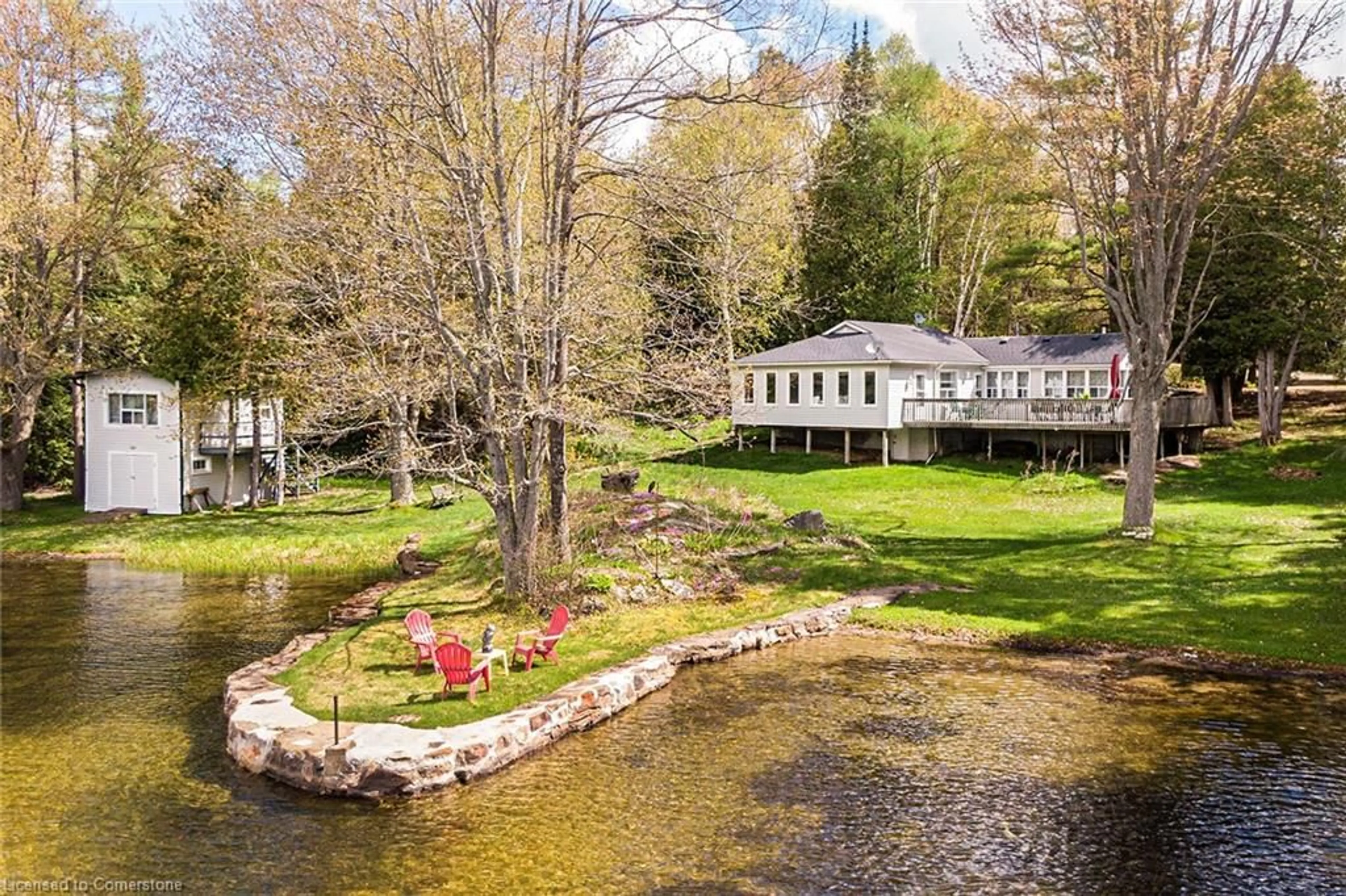 A pic from outside/outdoor area/front of a property/back of a property/a pic from drone, water/lake/river/ocean view for 1270 Wessell Rd, Haliburton Ontario K0M 2L1