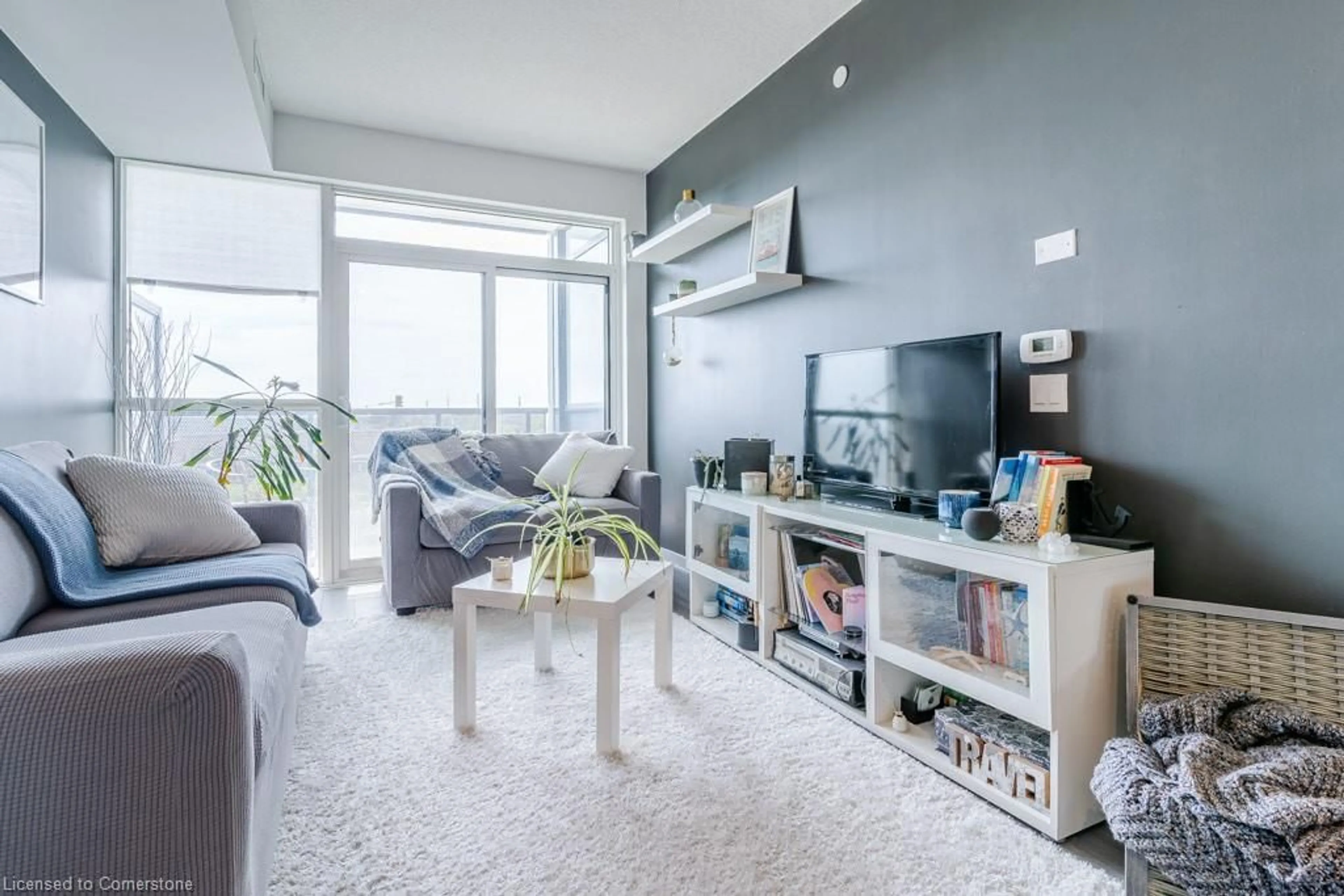 Living room with furniture, unknown for 681 Yonge St #409, Barrie Ontario L4N 4E8