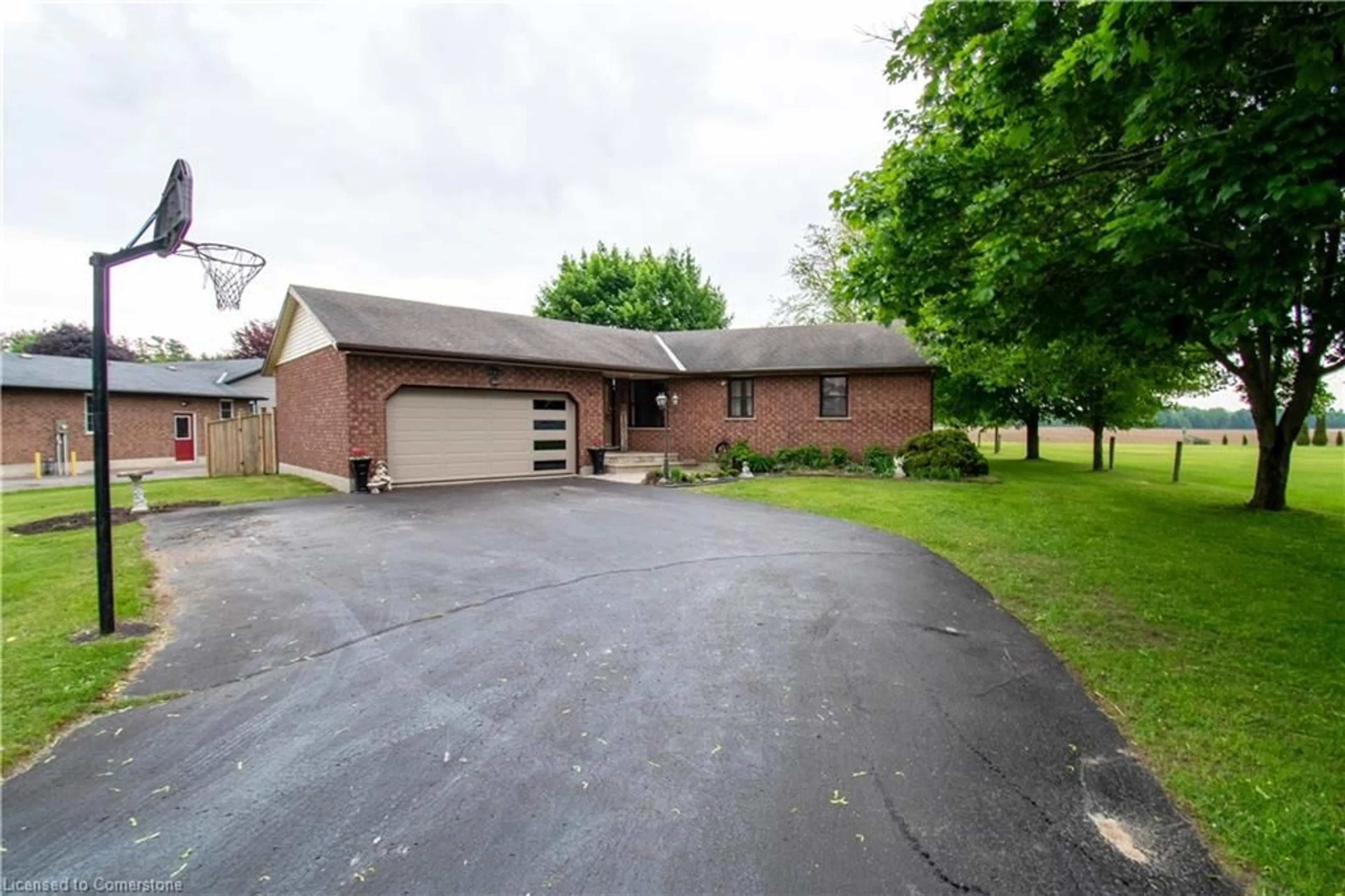 A pic from outside/outdoor area/front of a property/back of a property/a pic from drone, street for 56057 Heritage Line, Straffordville Ontario N0J 1Y0