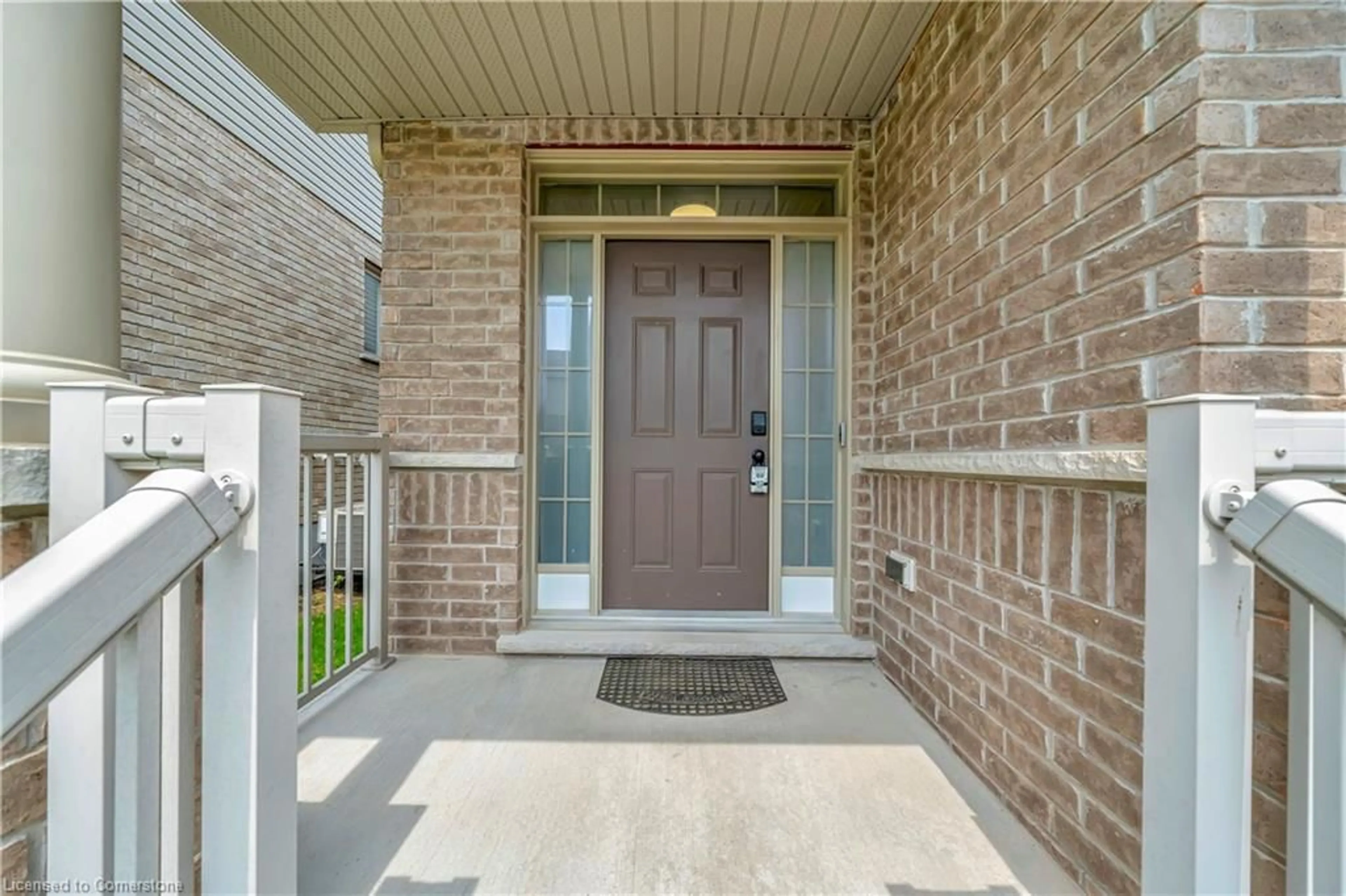 Indoor entryway for 467 Avens St, Waterloo Ontario N2V 0B6