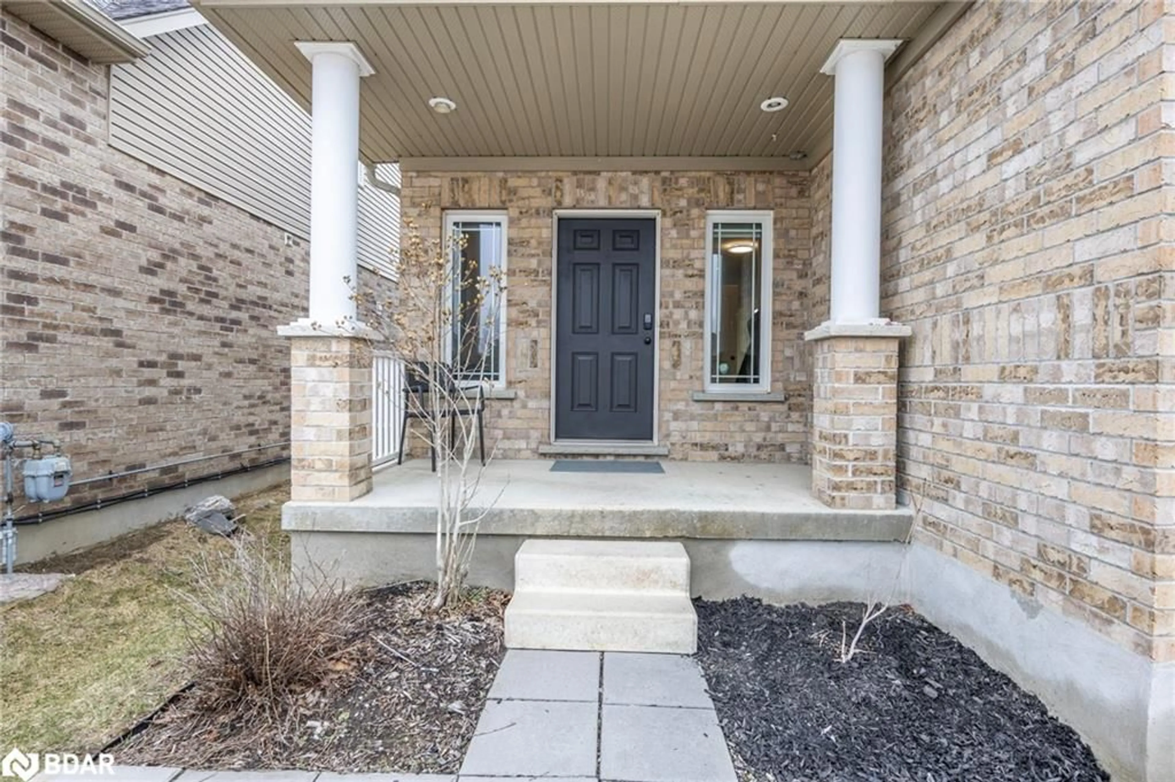 Indoor entryway for 68 Mike Hart Dr, Essa Ontario L0M 1B6