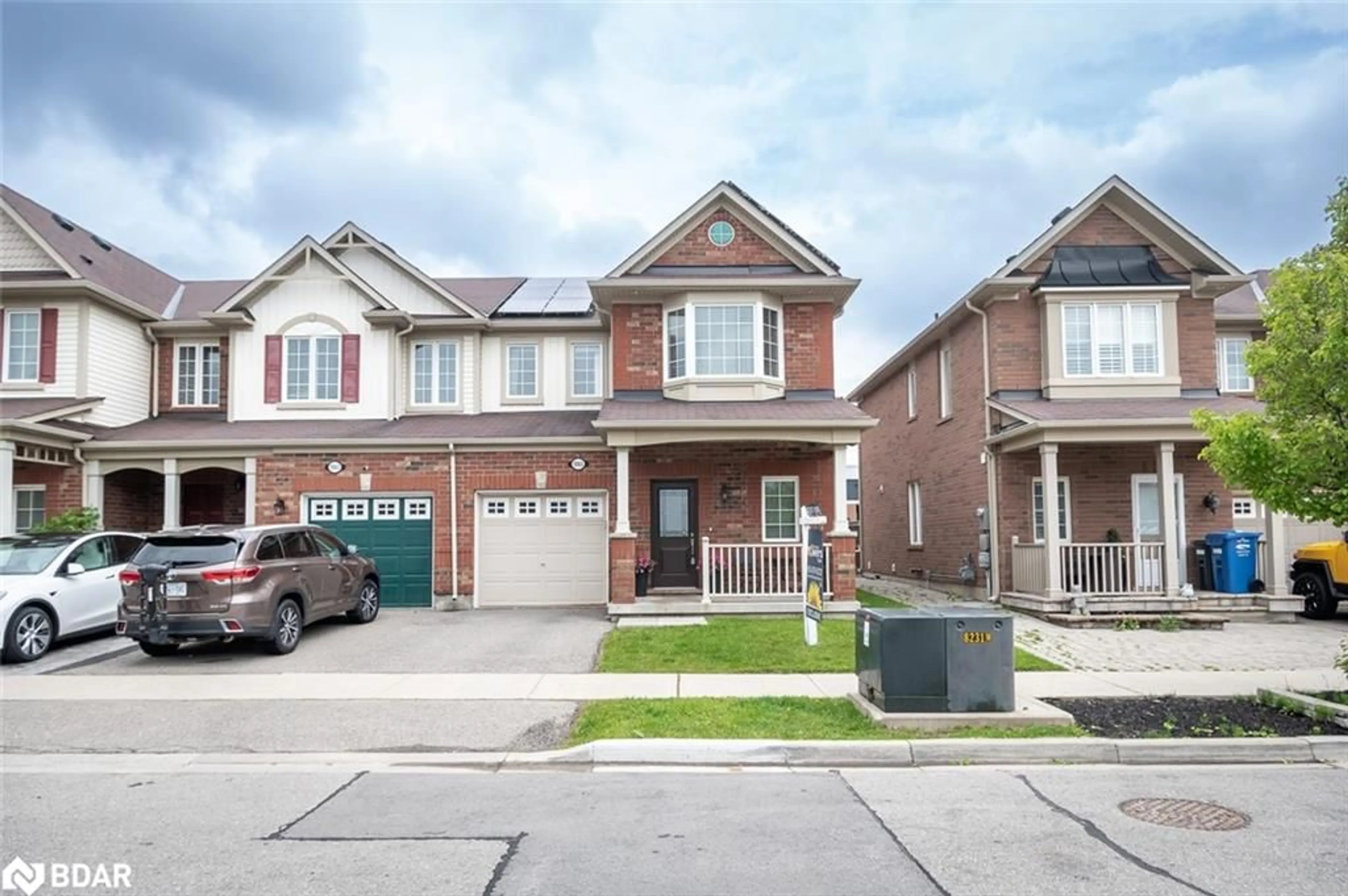 Home with brick exterior material, street for 1065 Nadalin Hts, Milton Ontario L9T 8H4