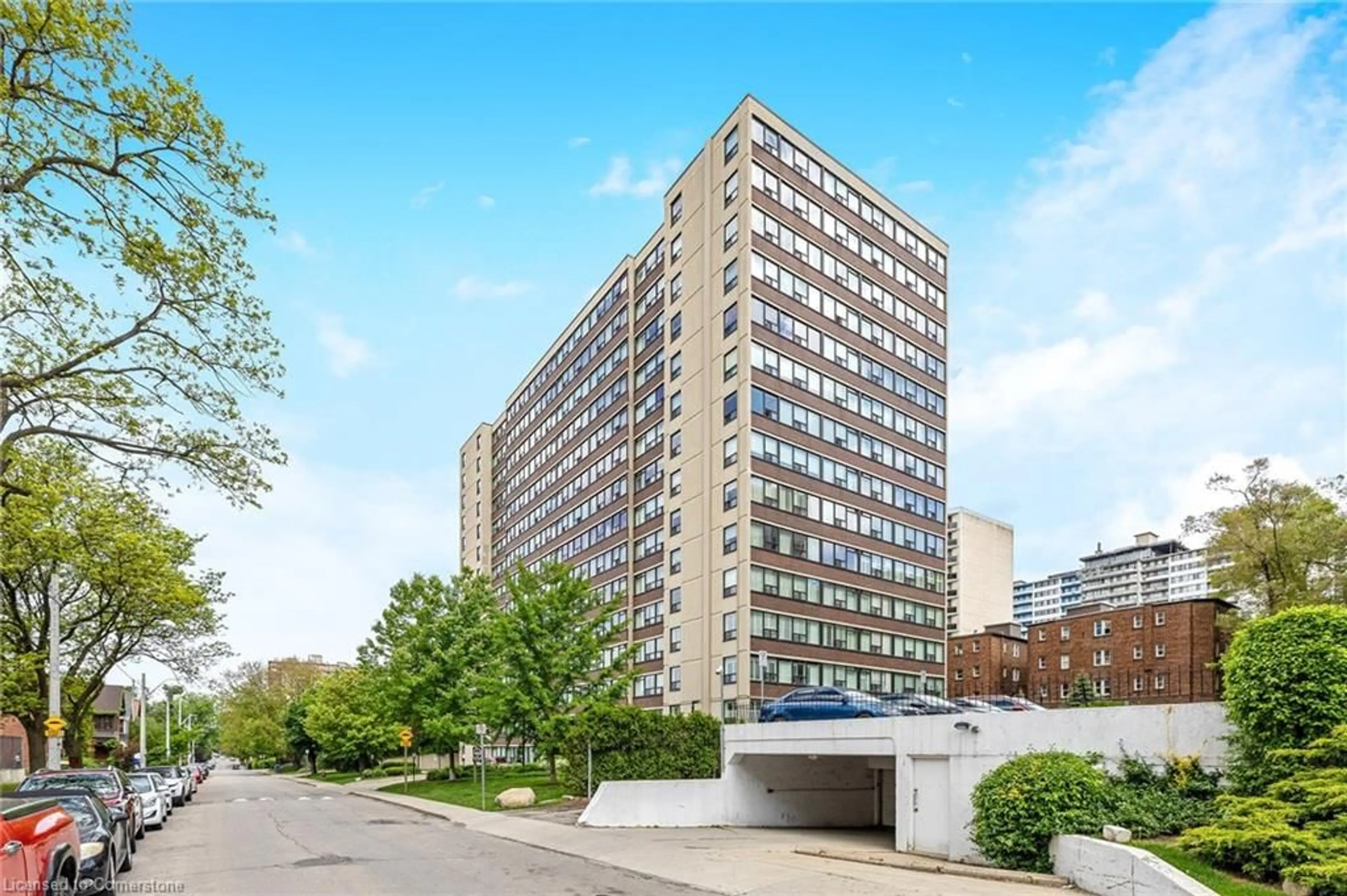Unknown for 120 Duke St #205, Hamilton Ontario L8P 4T1
