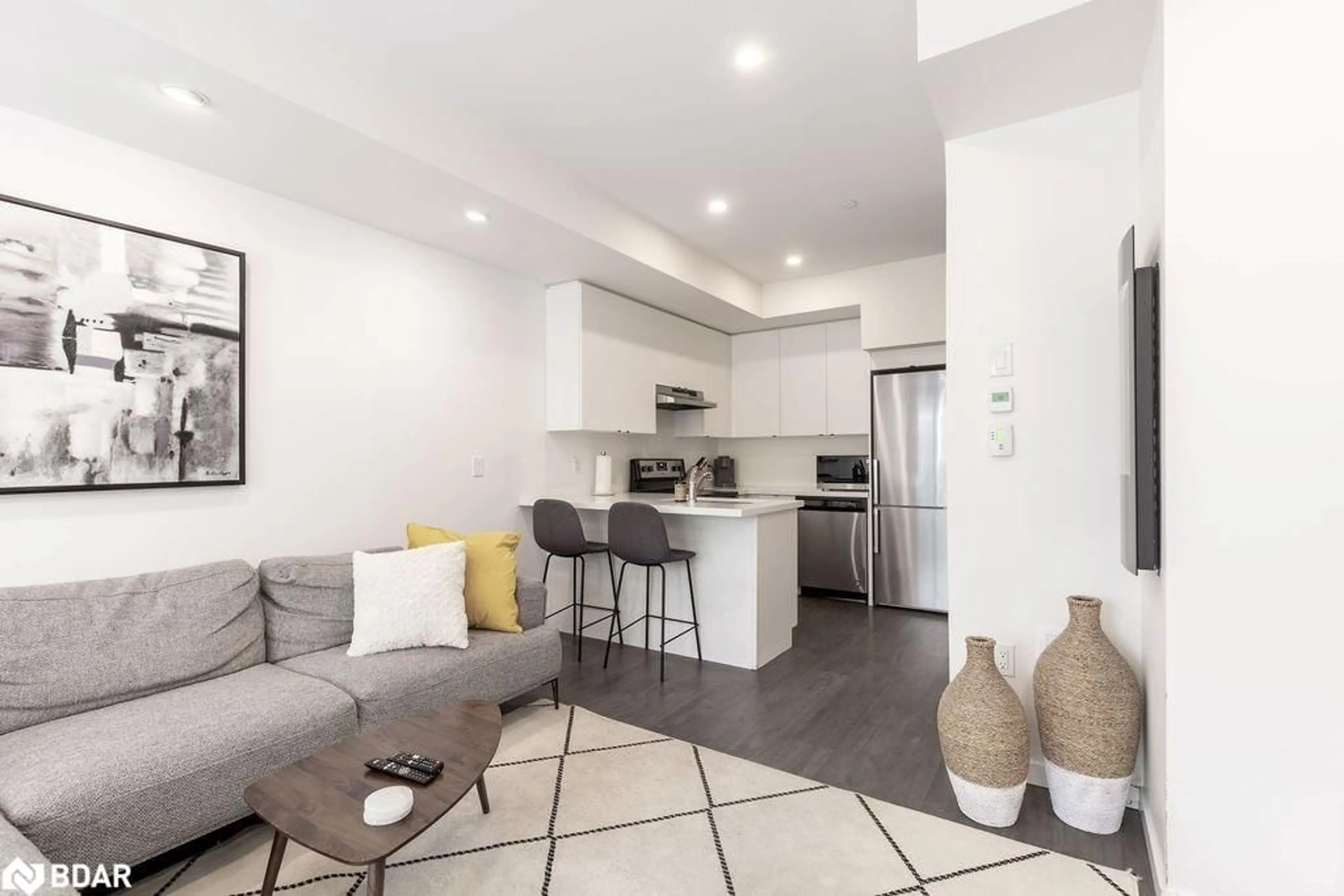 Open concept kitchen, unknown for 500 Alex Gardner Circle Cir #93, Aurora Ontario L4G 3G5