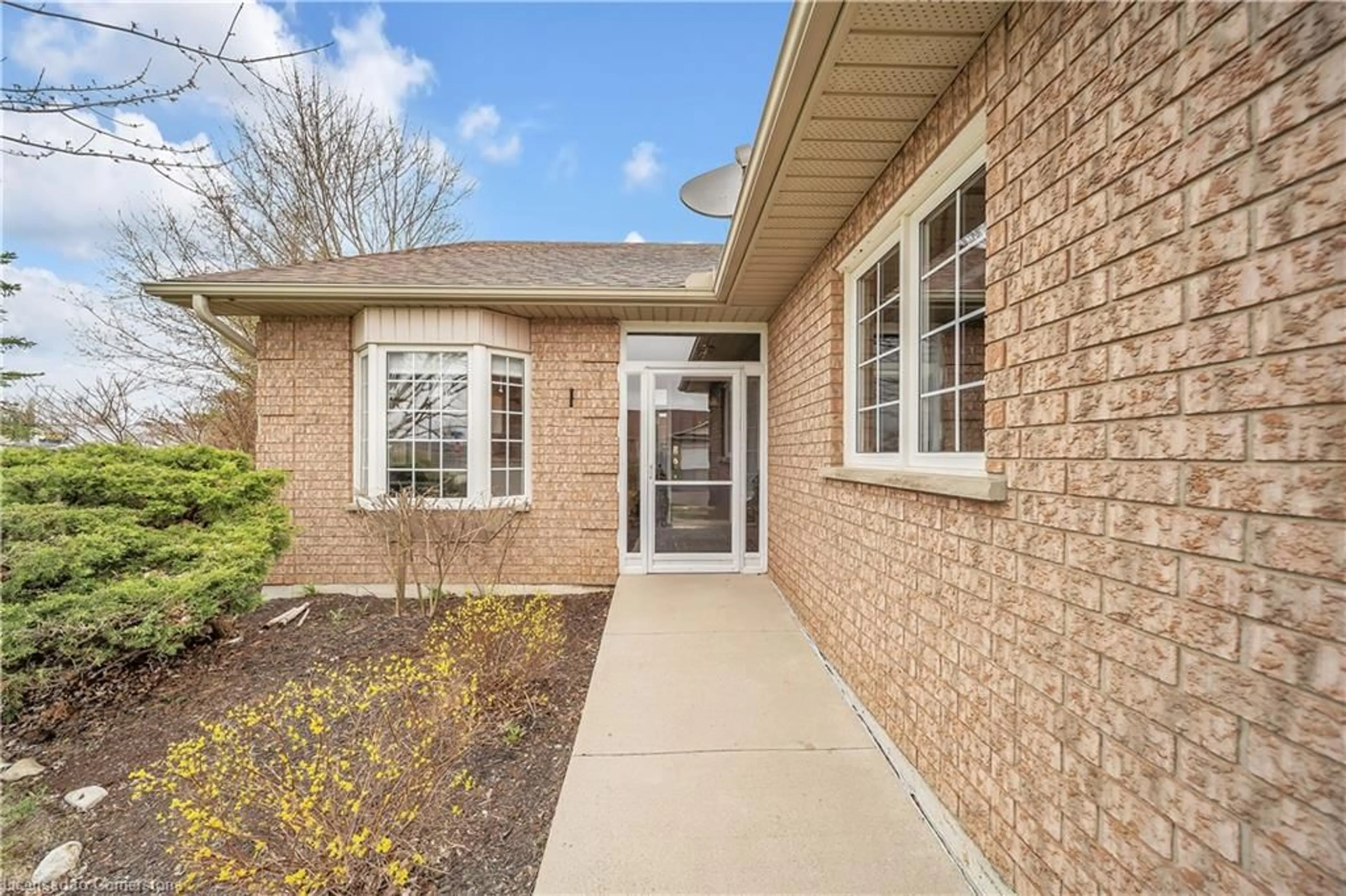 Home with brick exterior material, street for 789 Brock St, Listowel Ontario N4W 3T4