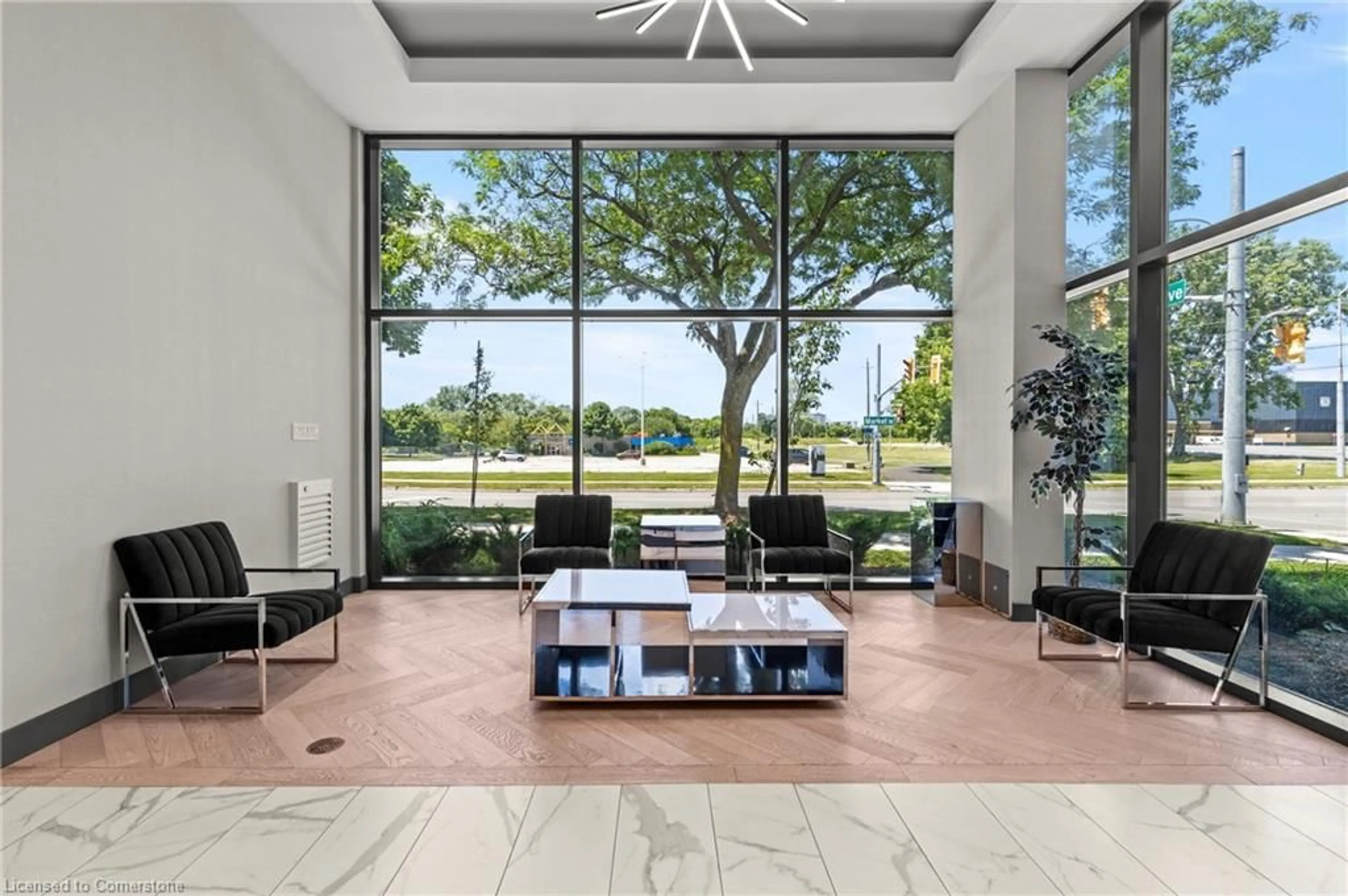 Lobby for 7 Erie Ave #811, Brantford Ontario N3S 2E7