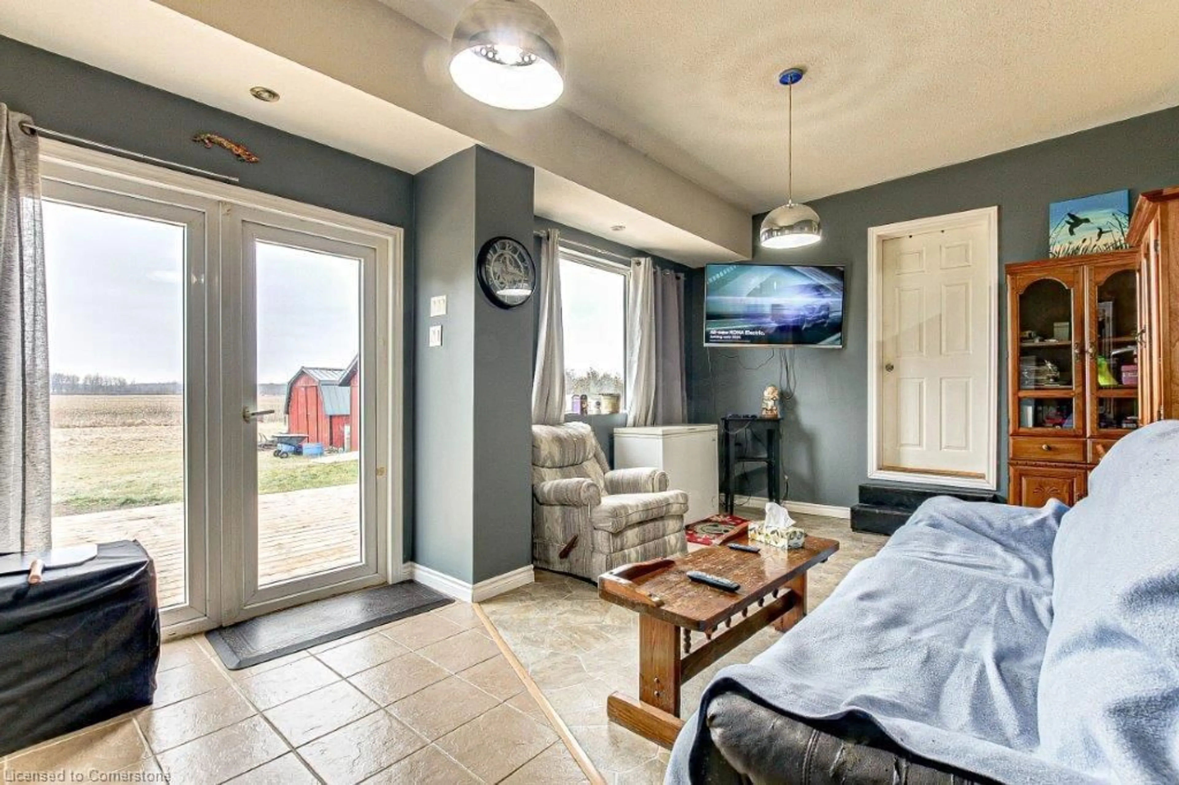 Unknown for 253 Talbot St, Courtland Ontario N0J 1E0