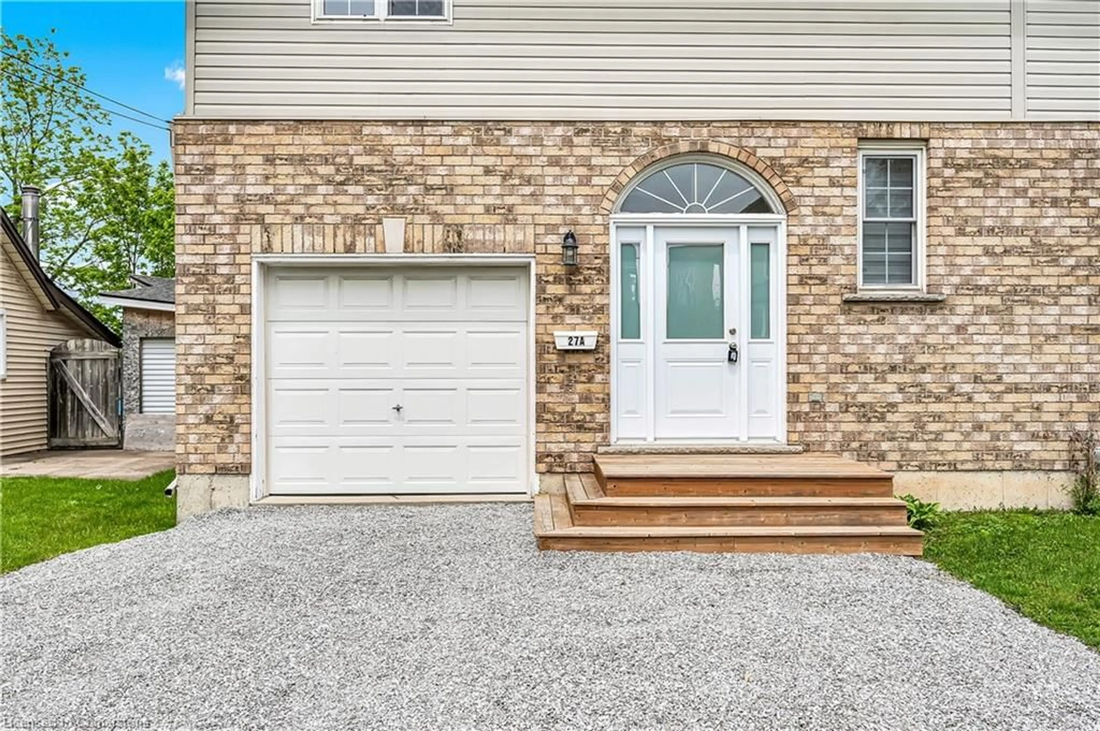 Home with brick exterior material, street for 27A Walnut St, St. Catharines Ontario L2T 1H6