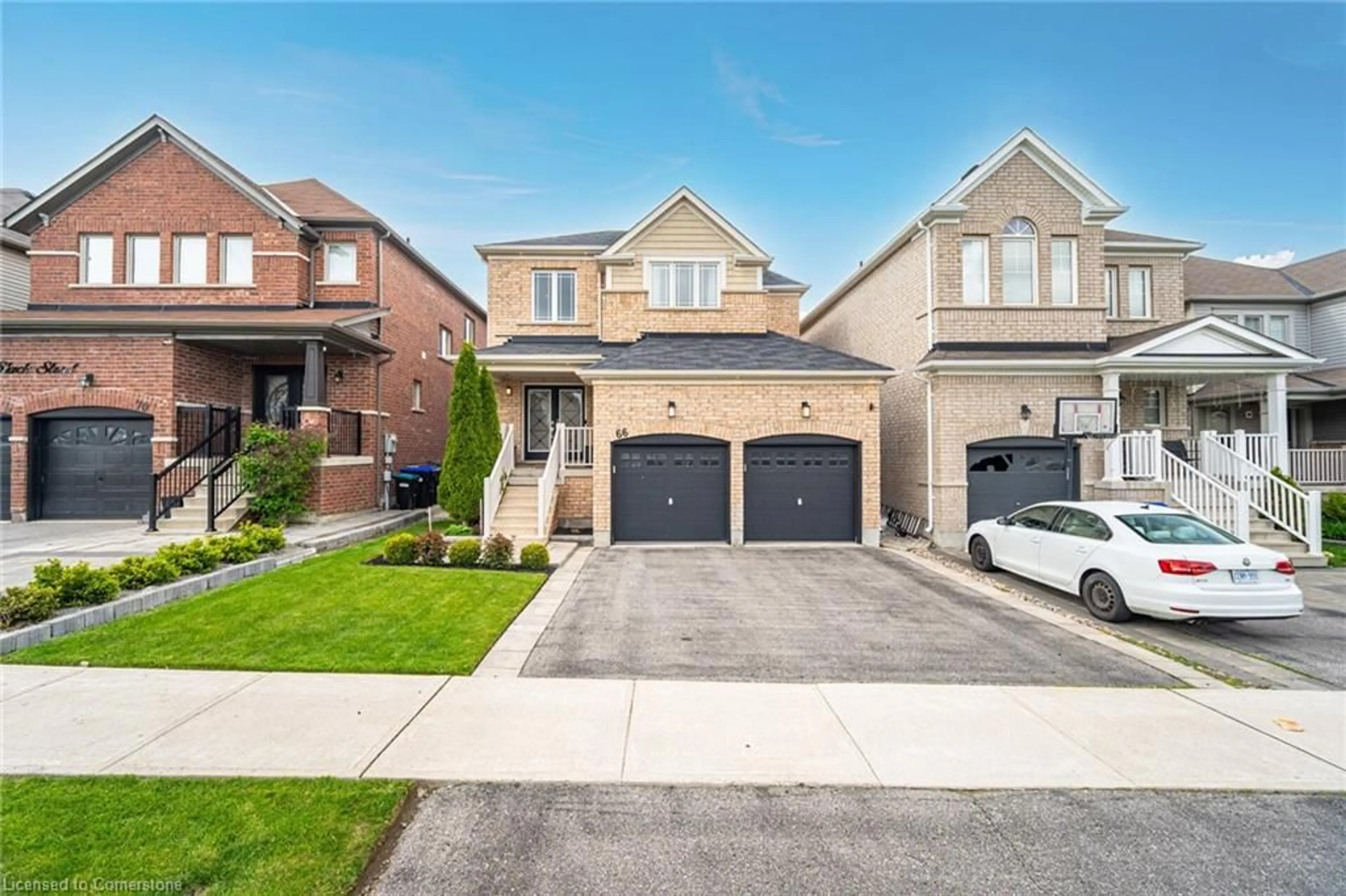 Home with brick exterior material, street for 66 Slack St, Bradford Ontario L3Z 0S5