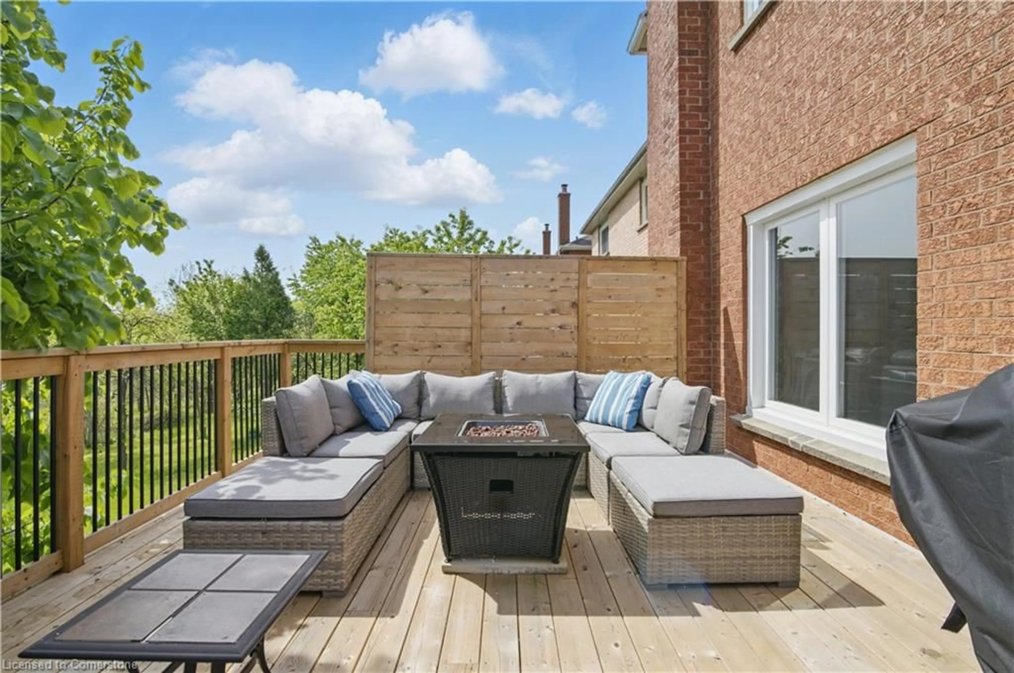 Patio, unknown for 85 Gennela Sq, Scarborough Ontario M1B 5M7