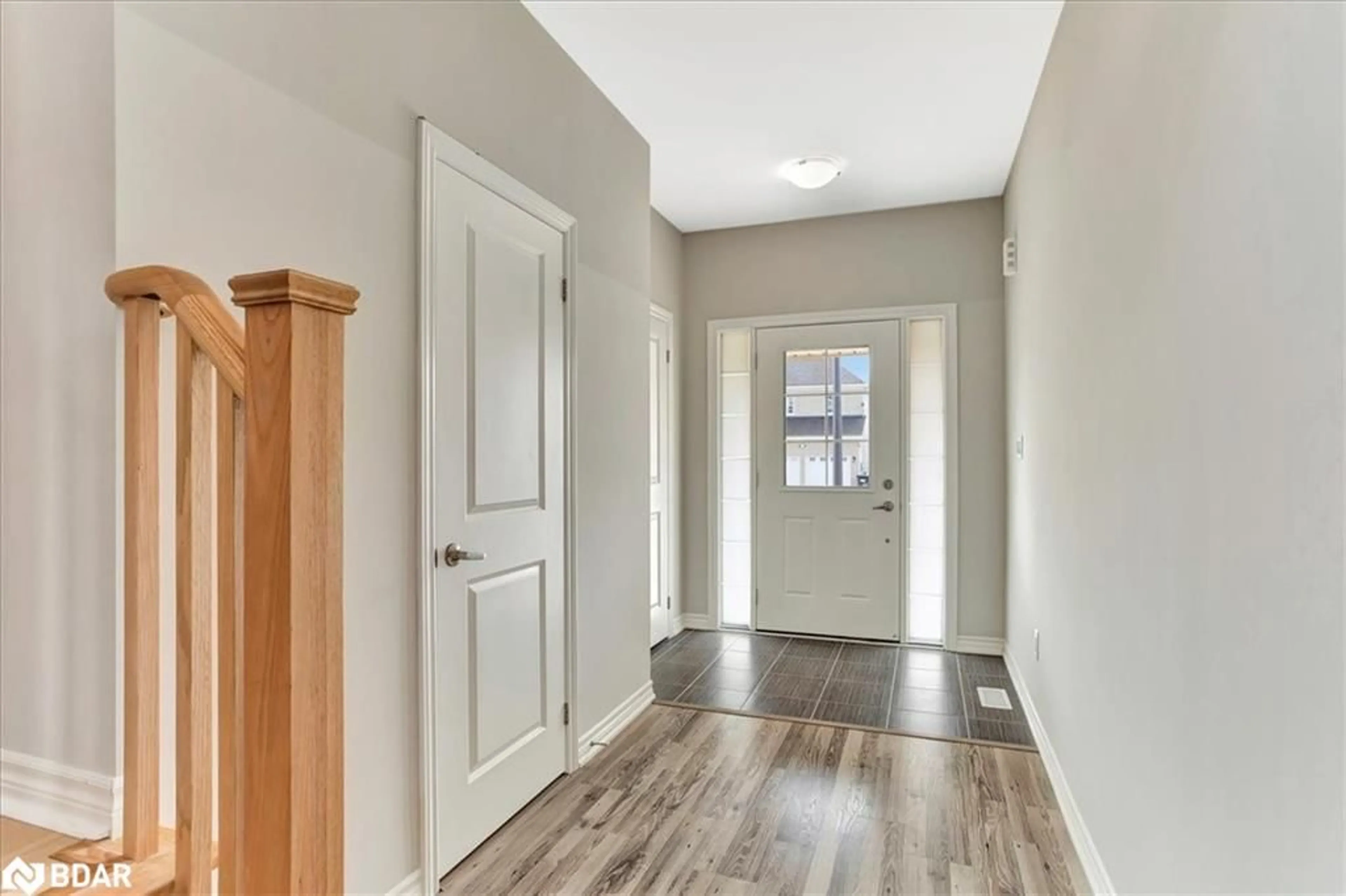 Indoor entryway for 210 Prescott Drive Dr, Clearview Ontario L0M 1S0