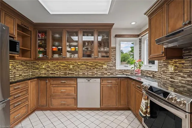 Additional image 33 of 189 Charterhouse Cres
