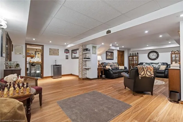 Additional image 11 of 189 Charterhouse Cres