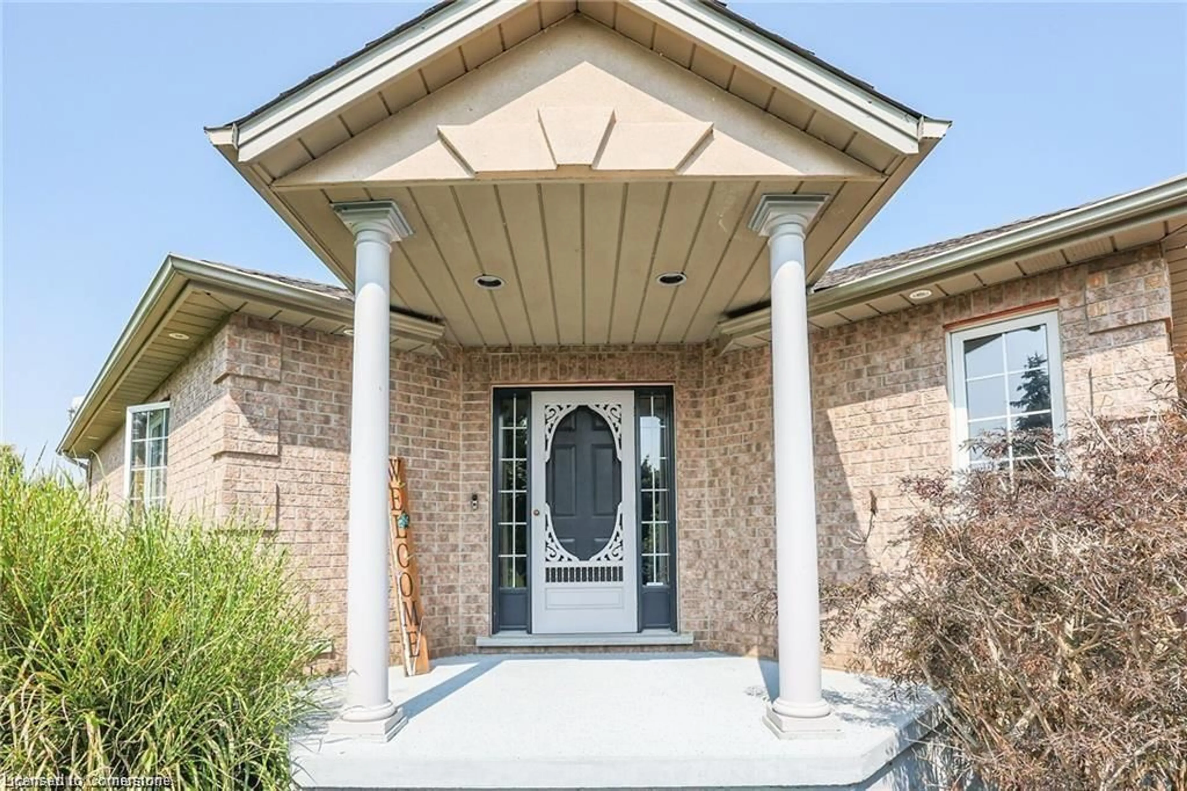 Unknown for 975 Foss Road, Fenwick Ontario L0S 1C0