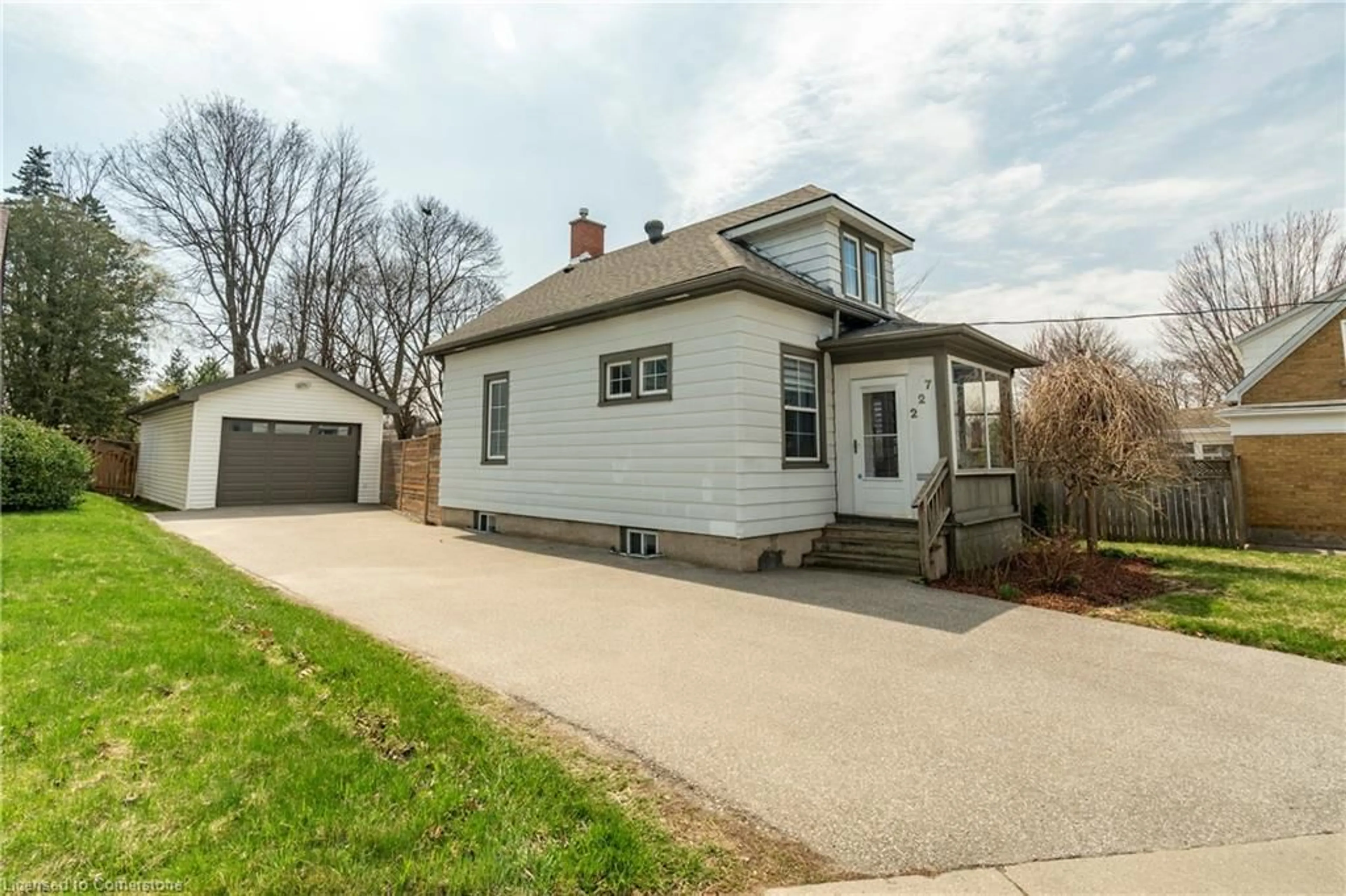 Unknown for 227 Bridgeport Rd, Waterloo Ontario N2J 2K7