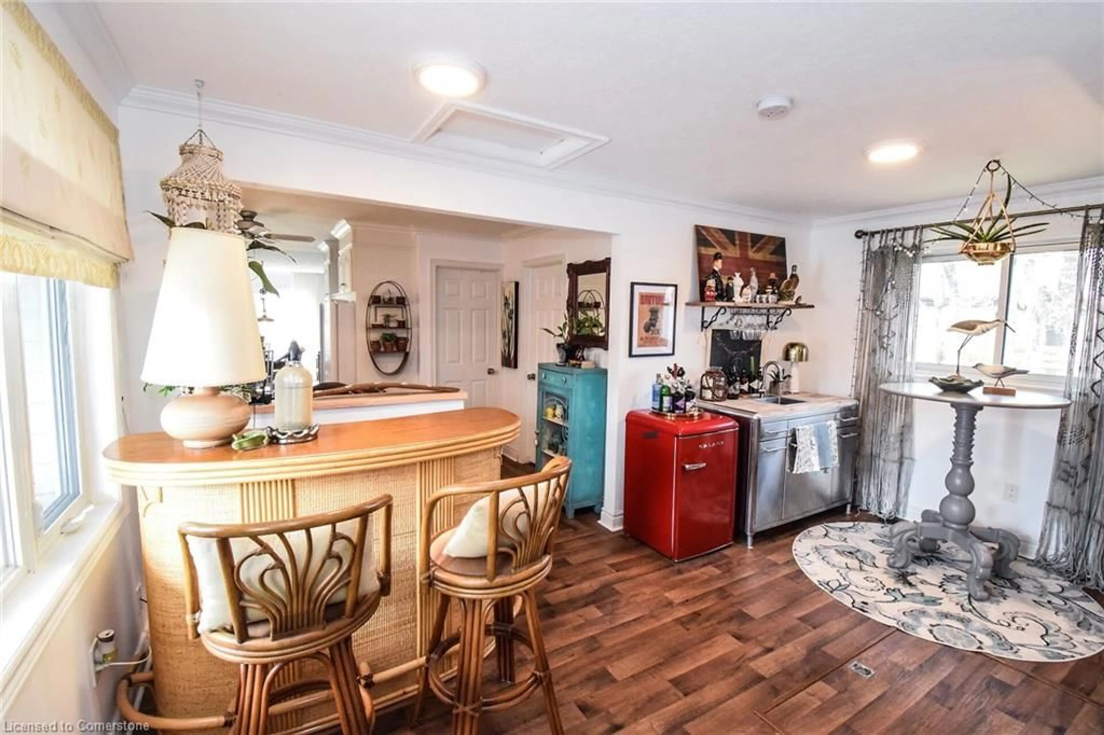 Open concept kitchen, unknown for 776 Sandy Bay Rd, Dunnville Ontario N1A 2W6