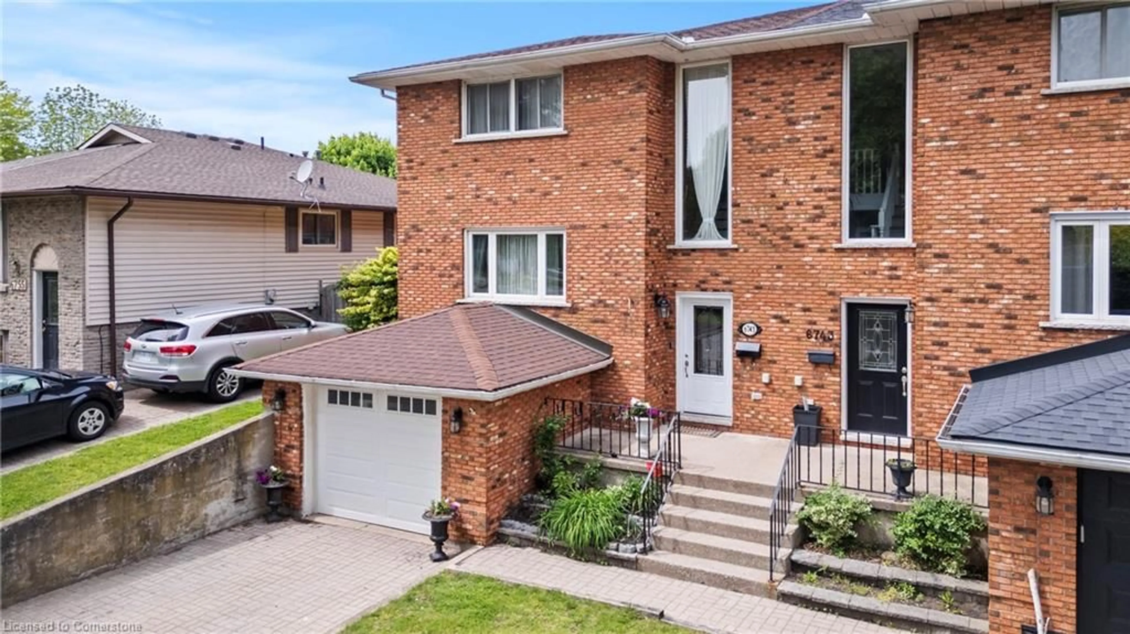 Home with brick exterior material, street for 6745 Dawson St, Niagara Falls Ontario L2E 7B6