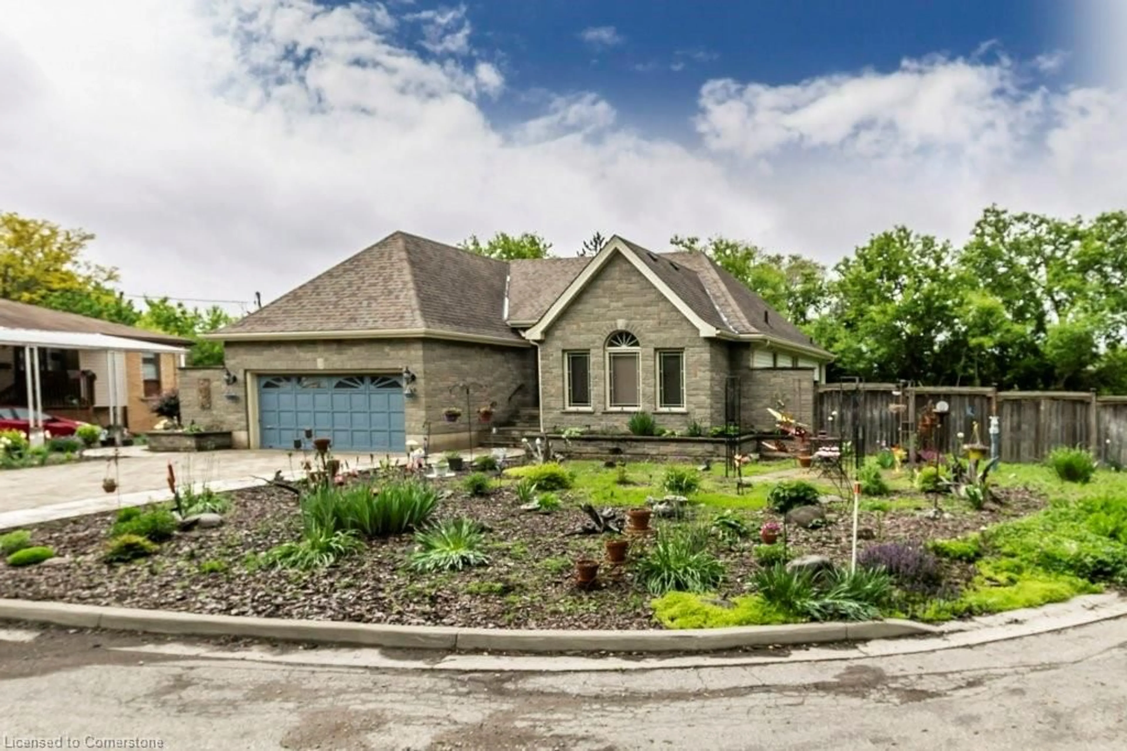 Home with brick exterior material, street for 34 Nimmo St, Paris Ontario N3L 2H9