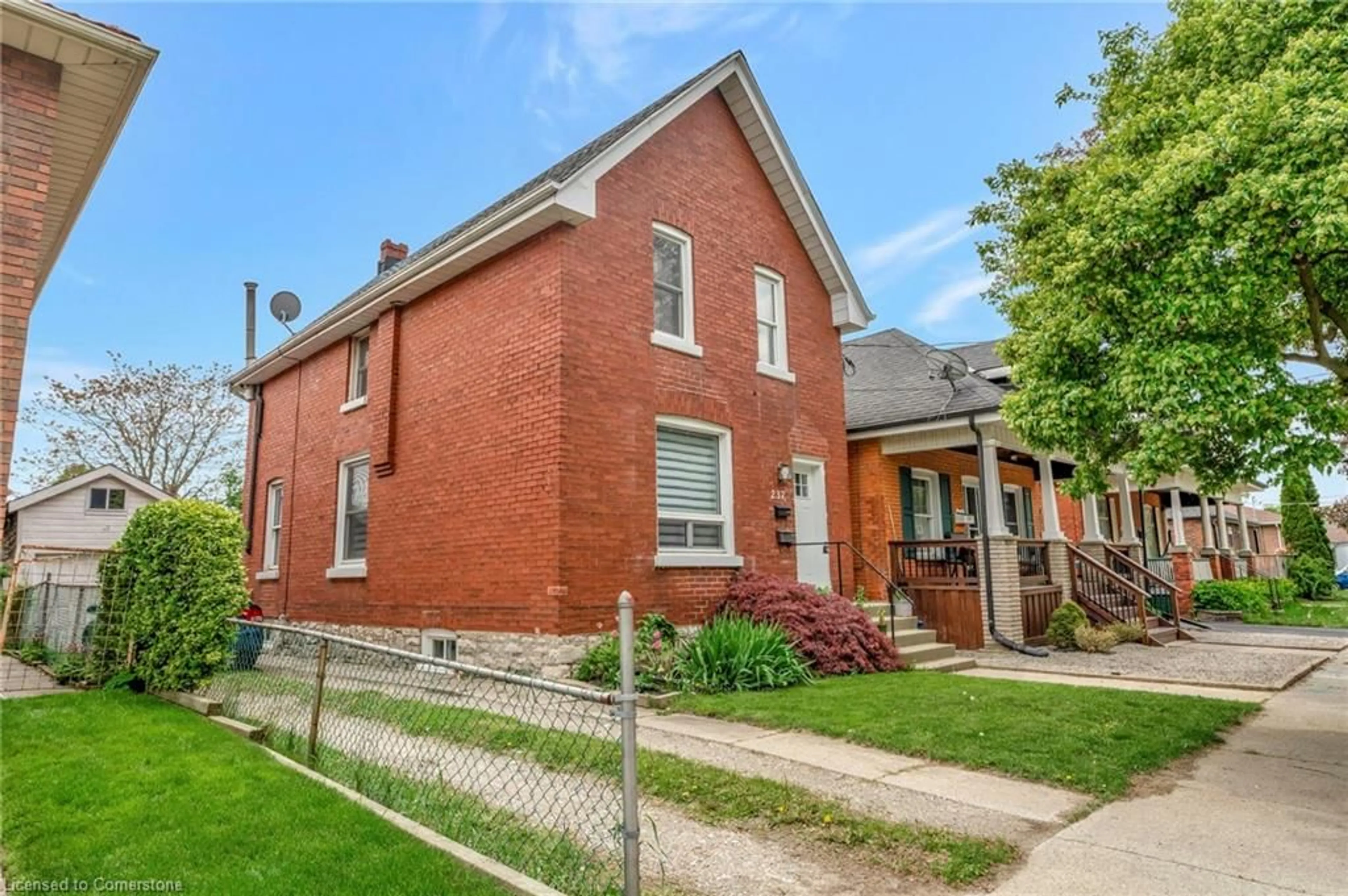 Home with brick exterior material, street for 237 Marlborough St, Brantford Ontario N3S 4T4