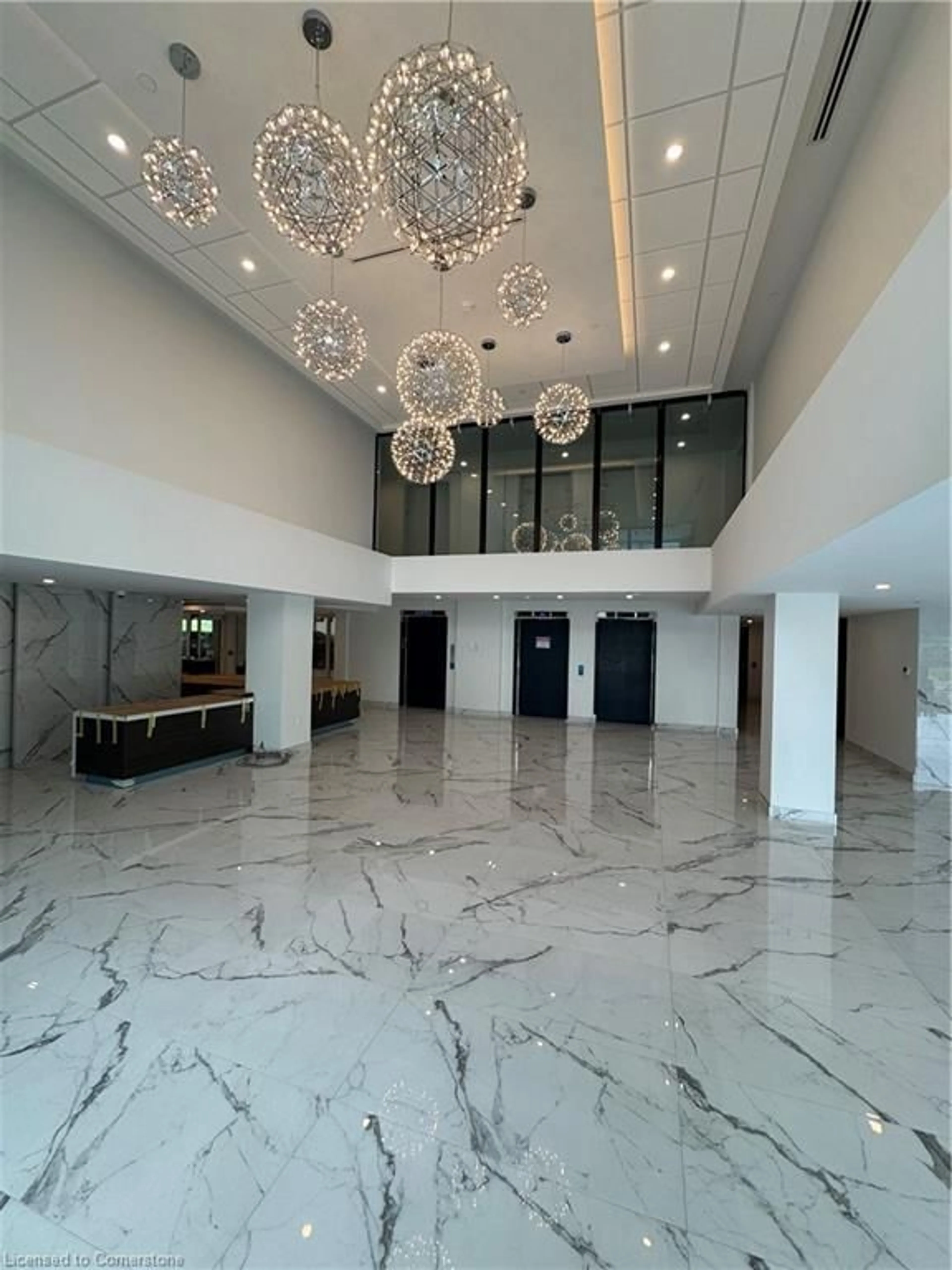 Lobby for 575 Conklin Rd #720, Brantford Ontario N3T 0B9