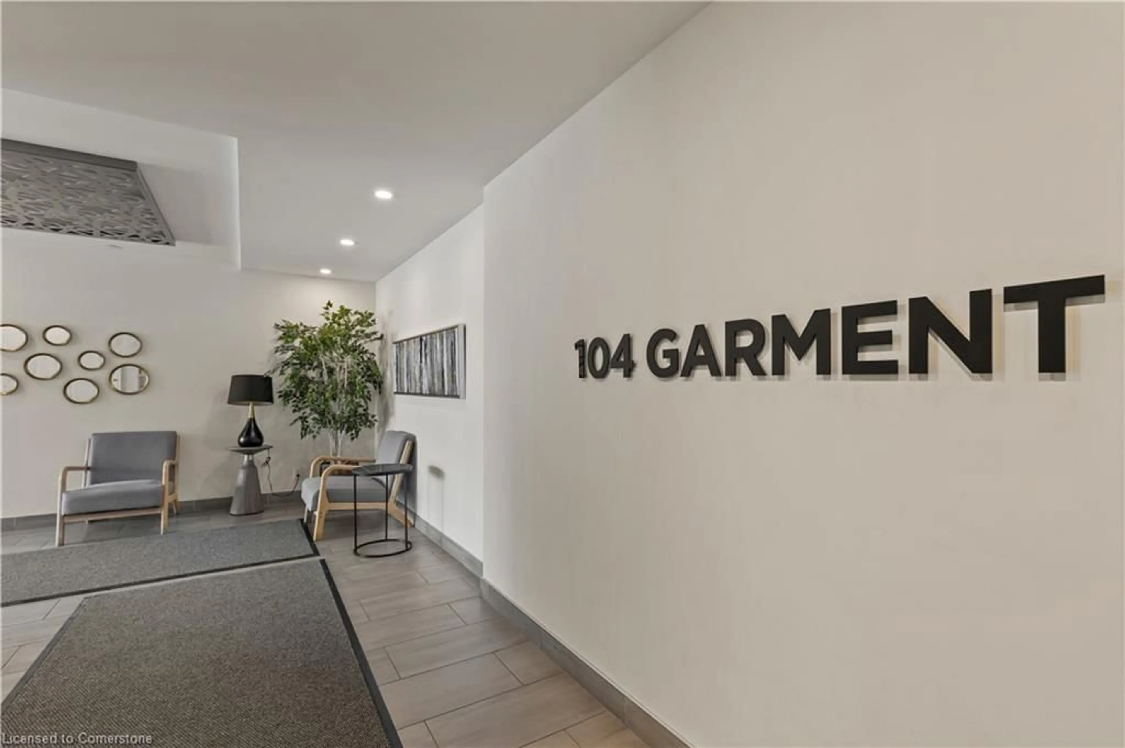 Indoor foyer for 104 Garment St #1004, Kitchener Ontario N2G 0C8