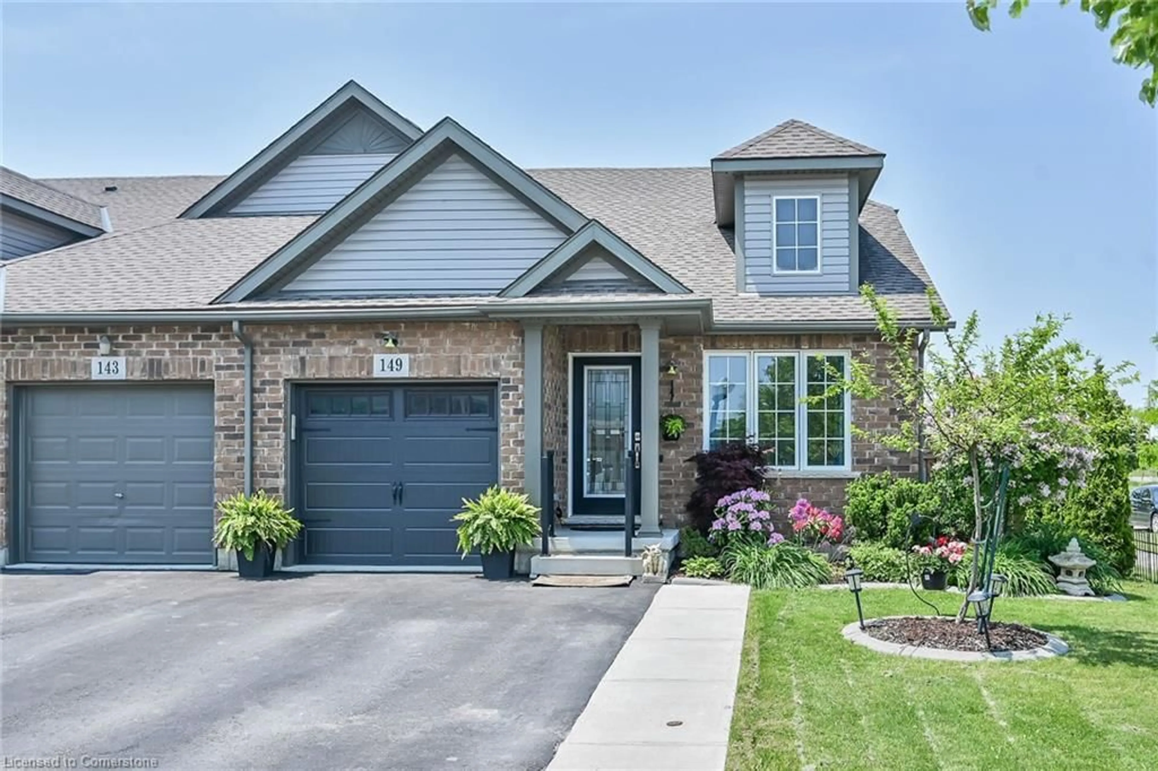 Home with brick exterior material, street for 149 Roselawn Cres, Welland Ontario L3C 0C5