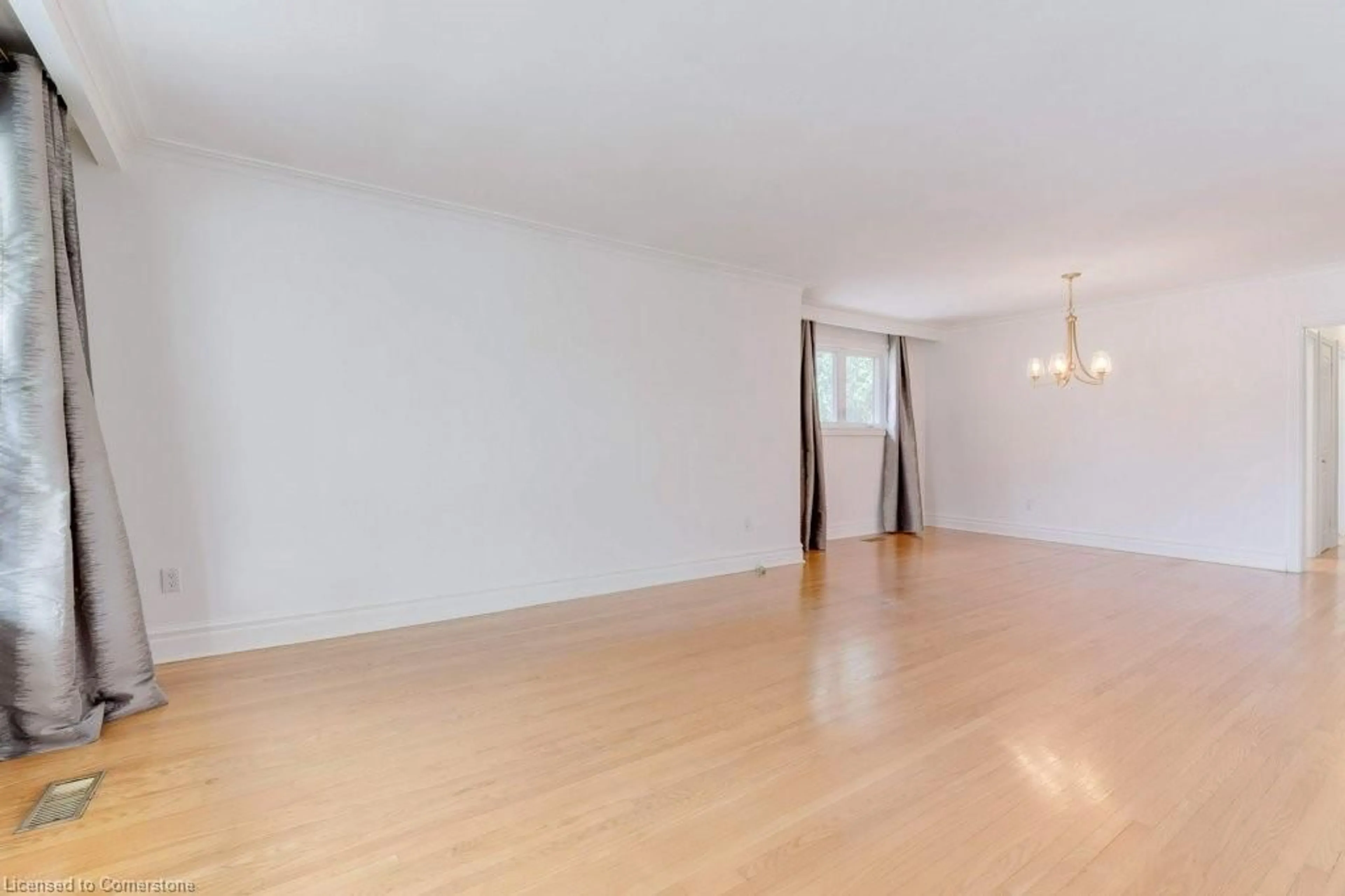 A pic of a room for 3 Hentob Crt, Etobicoke Ontario M9V 2W9