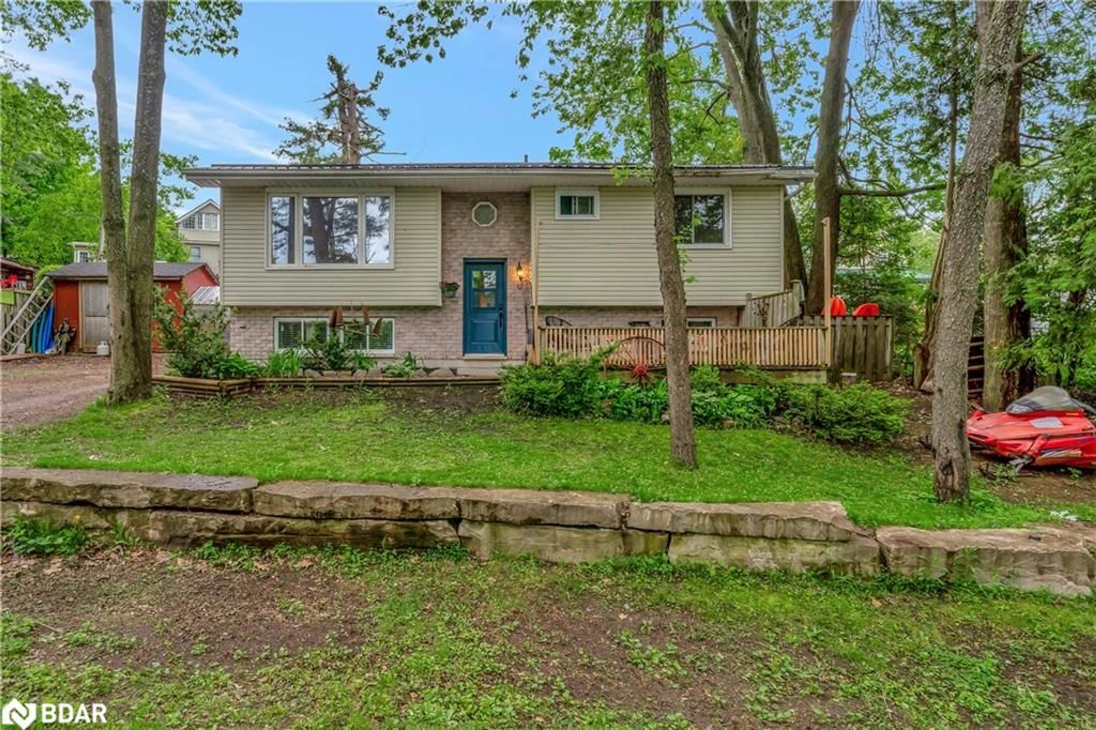 Home with vinyl exterior material, street for 711 Hatton Ave, Bridgenorth Ontario K0L 1H0