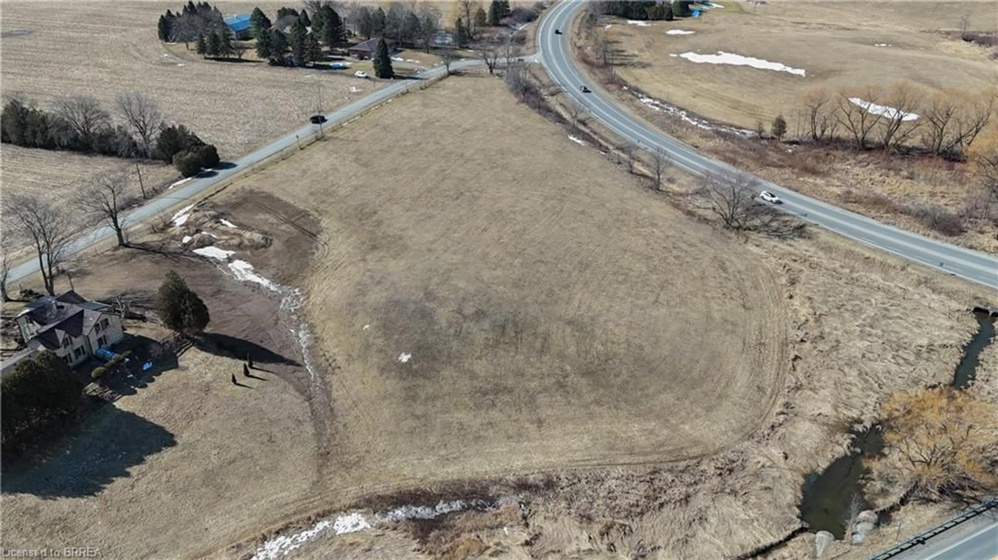 A pic from outside/outdoor area/front of a property/back of a property/a pic from drone, unknown for 8 Campbell Dr, Mount Pleasant Ontario N0E 1K0