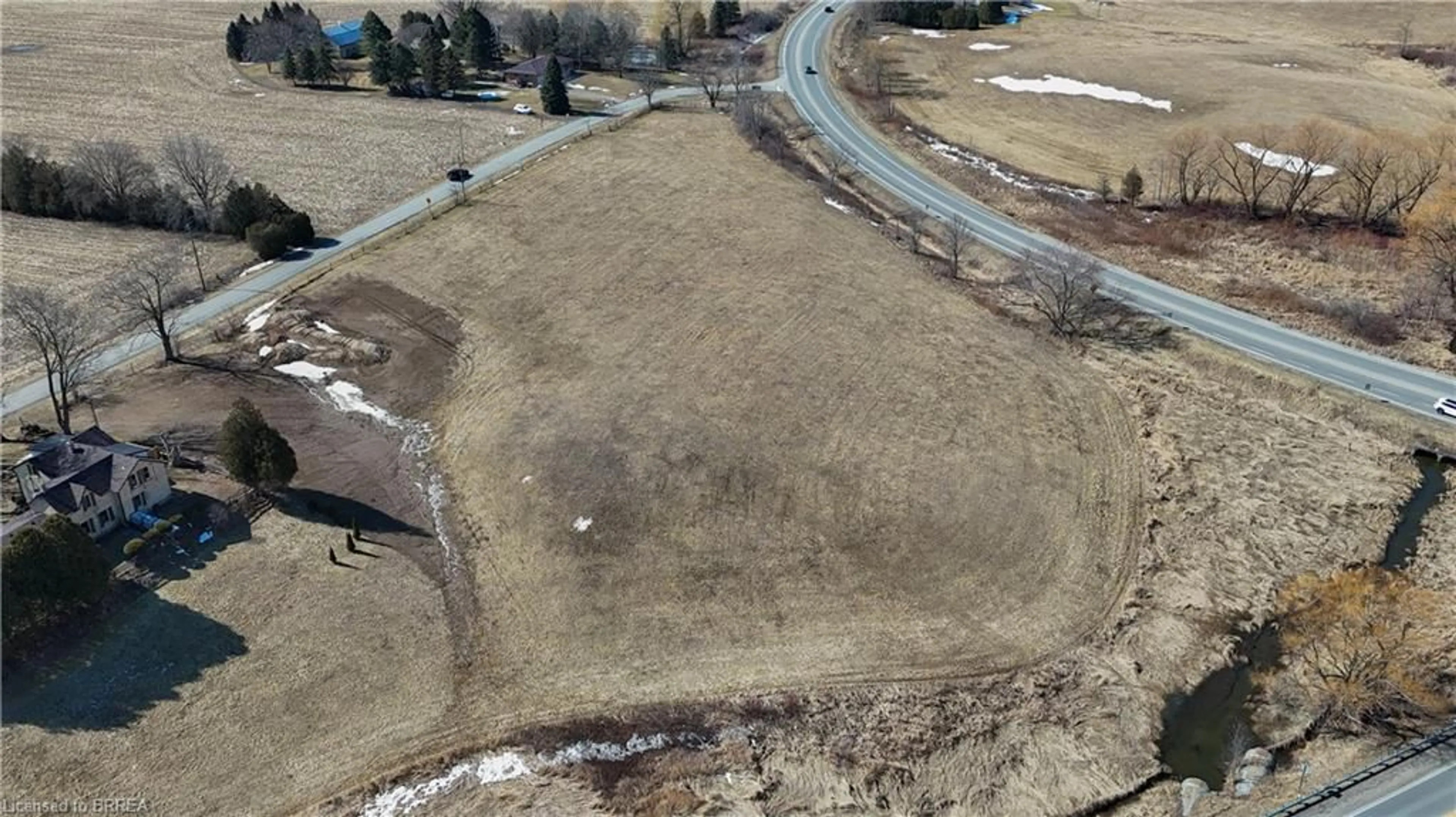A pic from outside/outdoor area/front of a property/back of a property/a pic from drone, unknown for 8 Campbell Dr, Mount Pleasant Ontario N0E 1K0