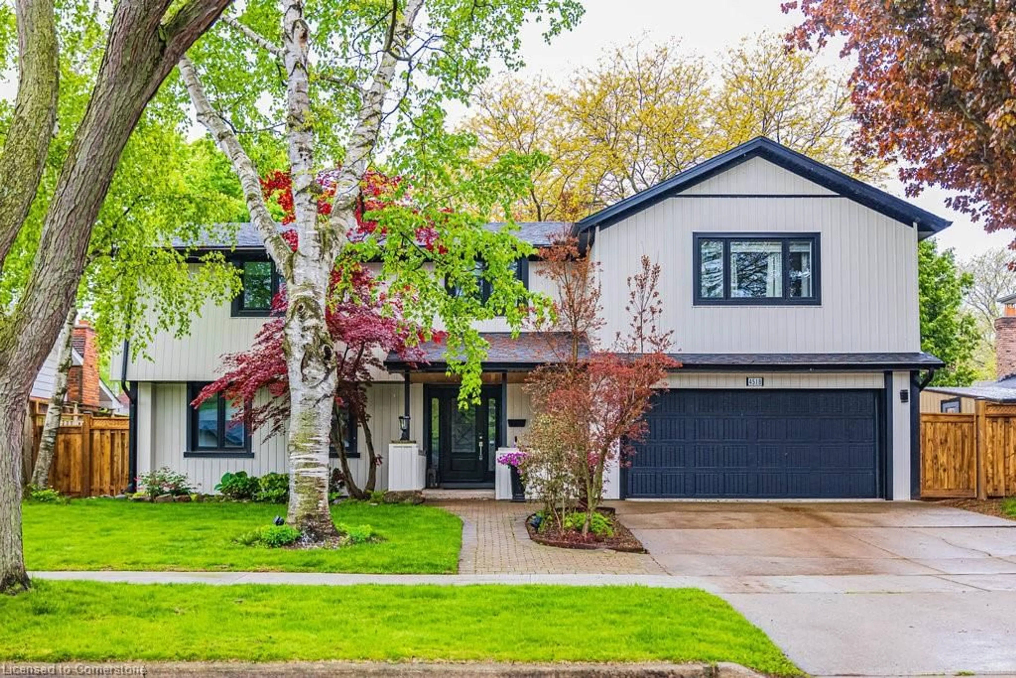 Home with brick exterior material, street for 4518 Concord Pl, Burlington Ontario L7L 1J4