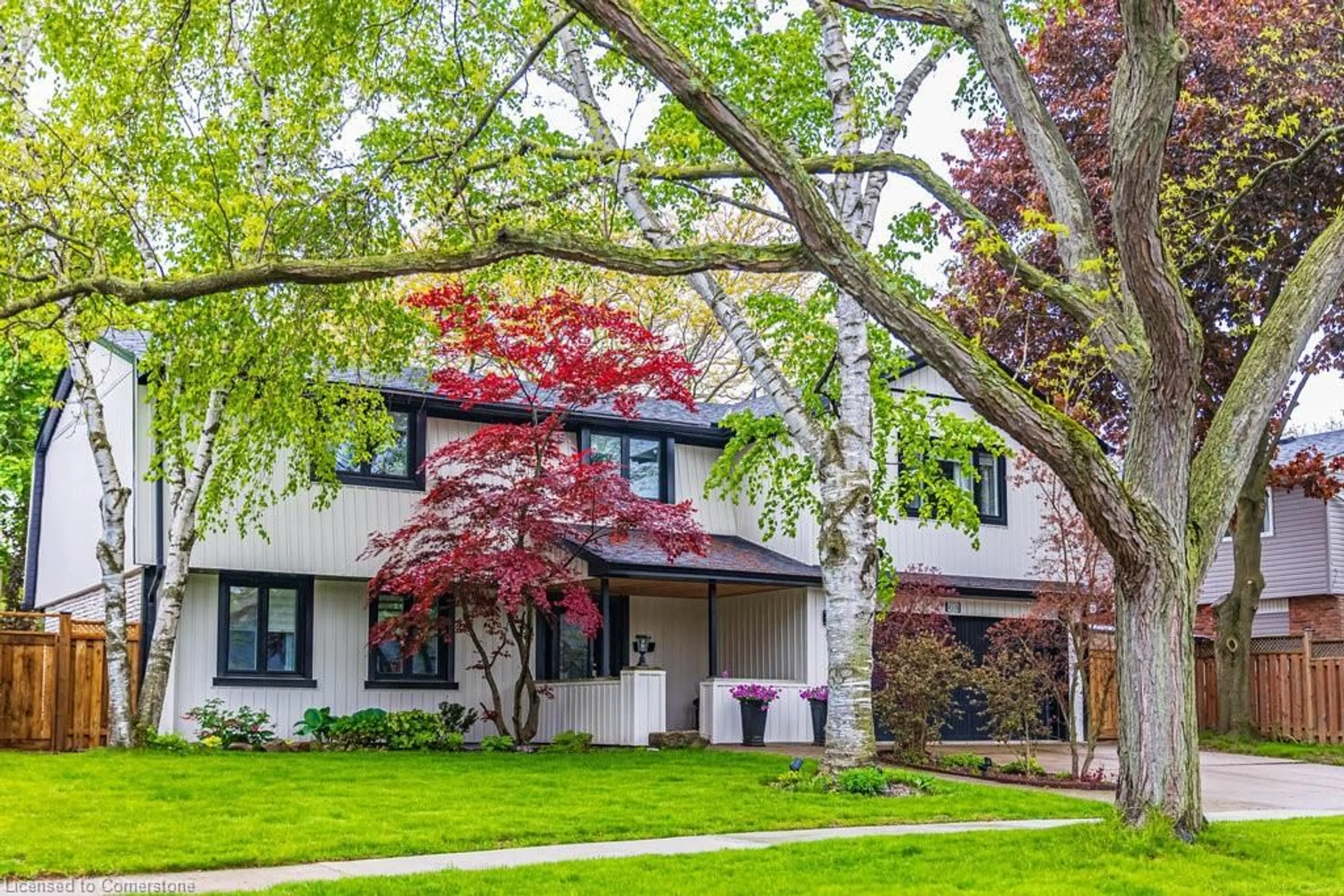 Home with brick exterior material, street for 4518 Concord Pl, Burlington Ontario L7L 1J4