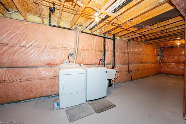 Additional property image - 945 Applecroft Cir